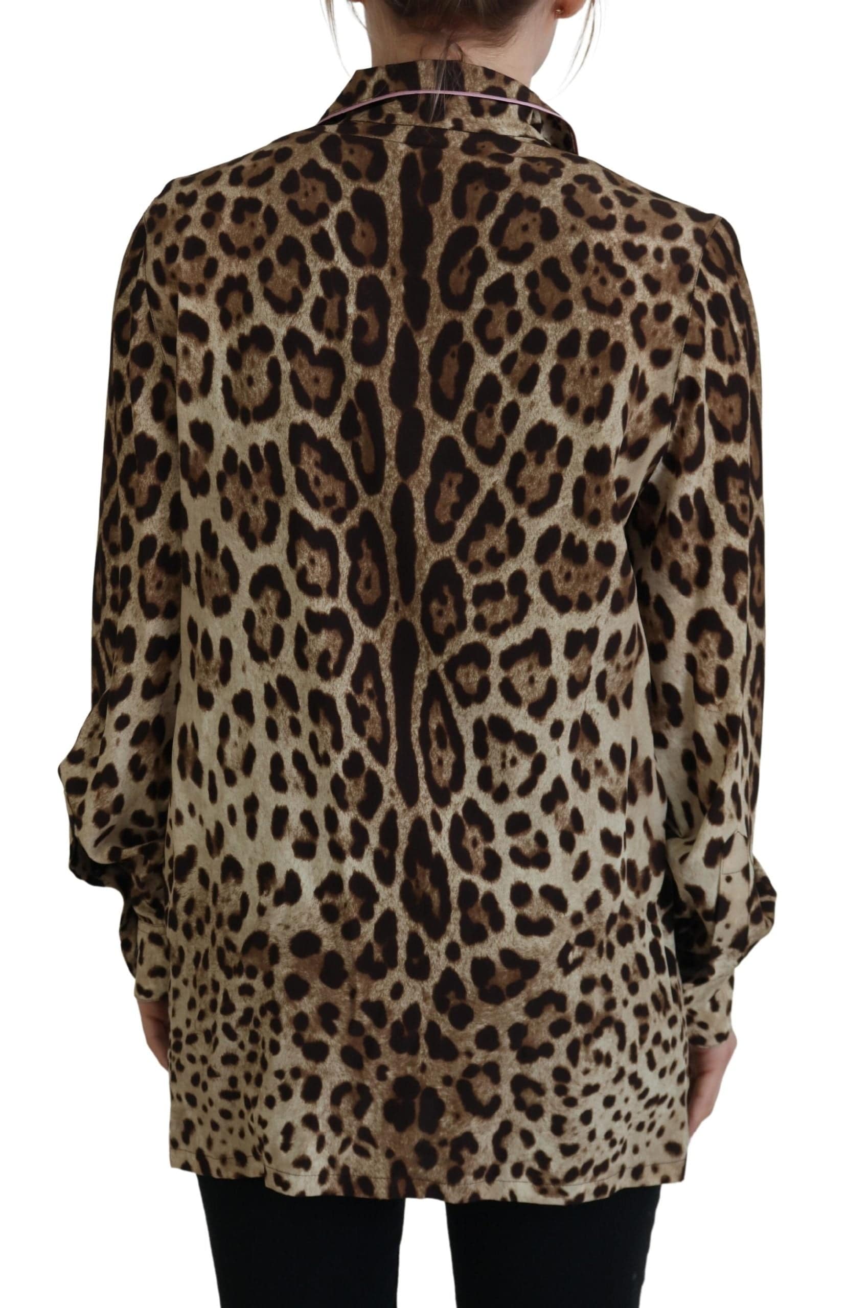 Blouse à manches longues Dolce & Gabbana à imprimé léopard brun, tissu fluide et élégant, pour un style sophistiqué.