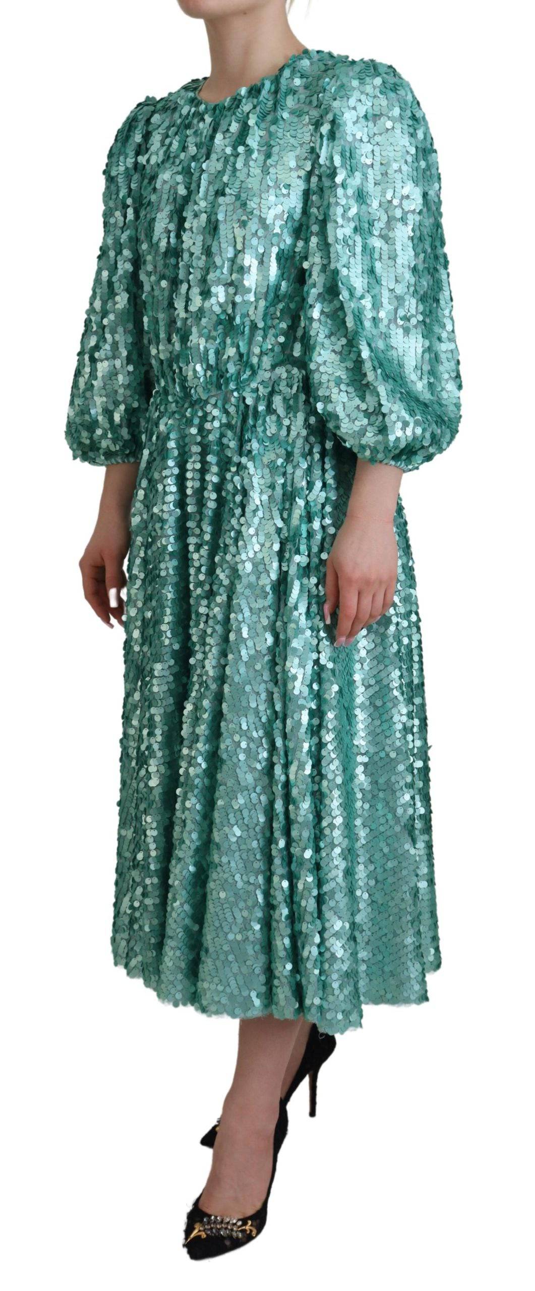 Robe mi-longue en nylon bleu à sequins, plissée et évasée, de la marque Dolce & Gabbana, élégante et moderne.