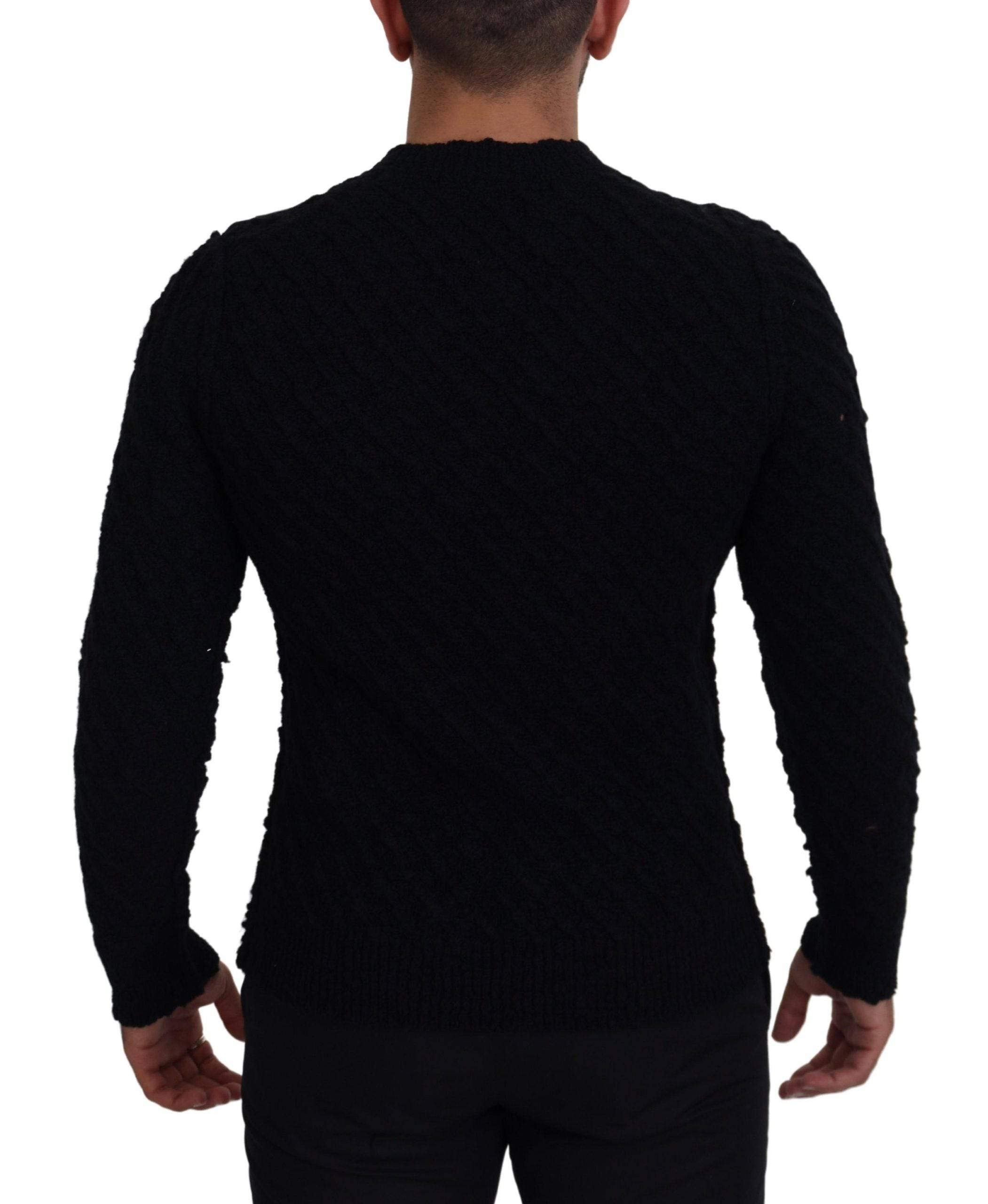 Pull en laine noir Dolce & Gabbana à col en V, pull-over tricoté, vue de face, détails du tissu et coupe élégante.