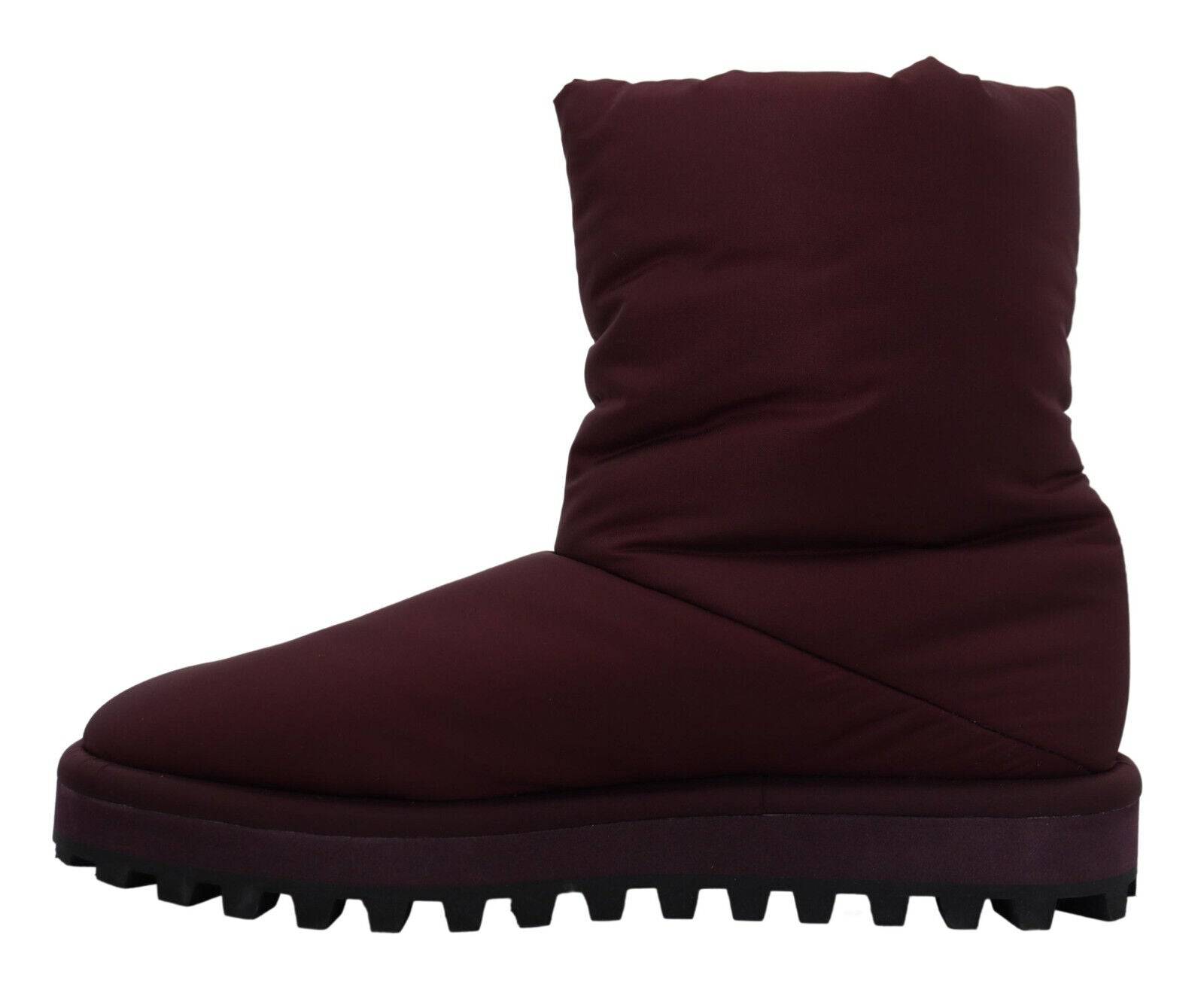 Bottes mi-montantes en nylon Bordeaux de Dolce & Gabbana, rembourrées, style élégant et moderne.