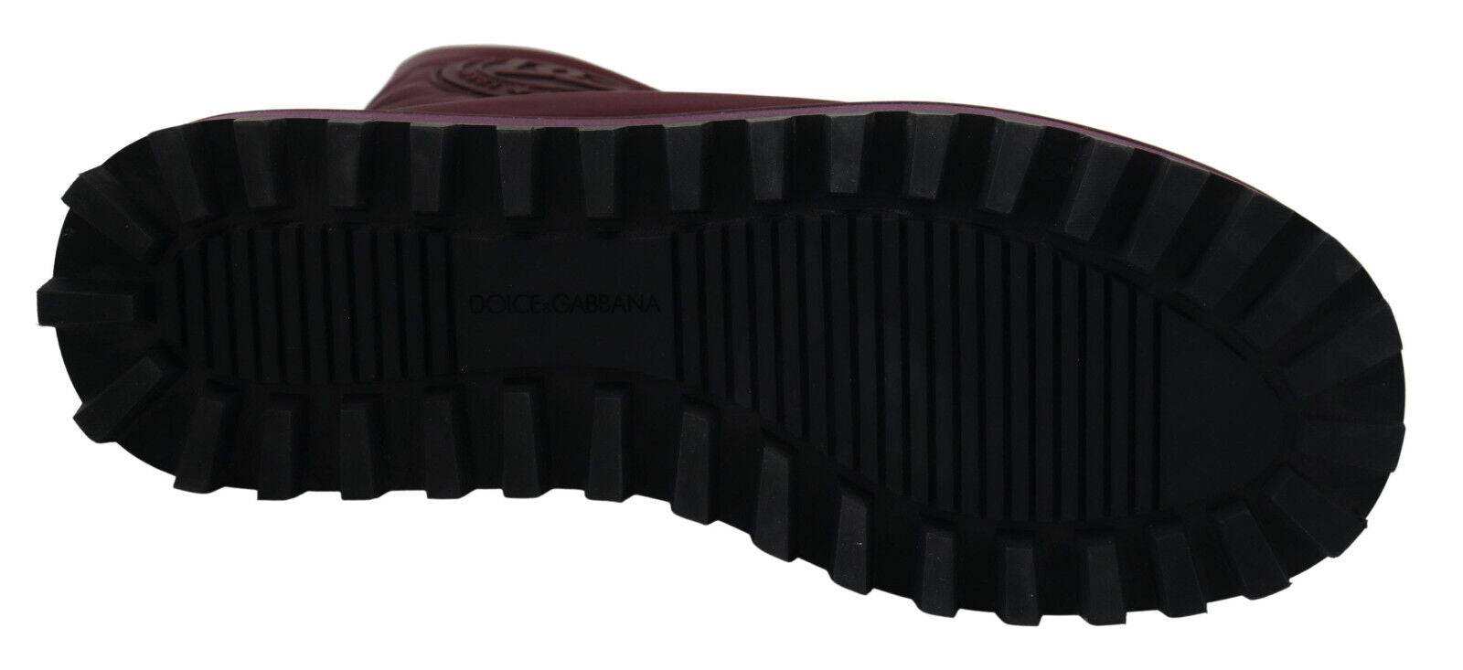 Bottes nylon Bordeaux Dolce & Gabbana padding mi-haut, style élégant et moderne, vues de face avec détails du matériau.