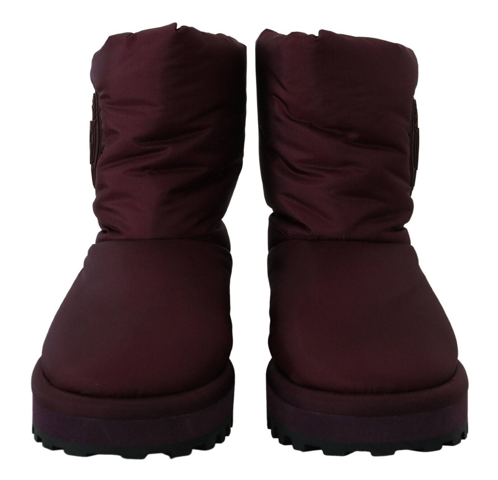 Bottes mi-mollet en nylon Bordeaux de Dolce & Gabbana avec rembourrage, style élégant et confortable.