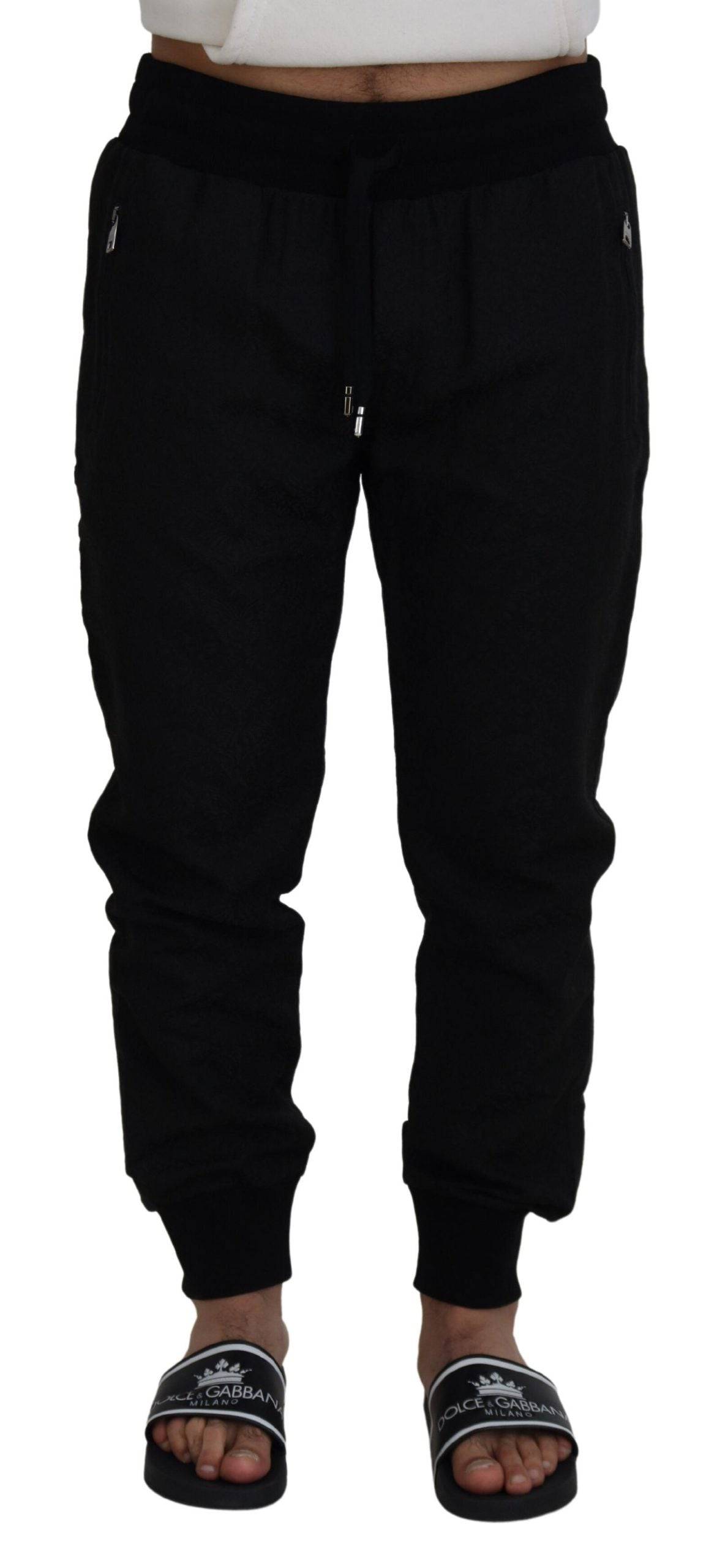 Pantalons joggers décontractés noirs pour homme de Dolce & Gabbana, style casual, tissu confortable et coupe moderne.