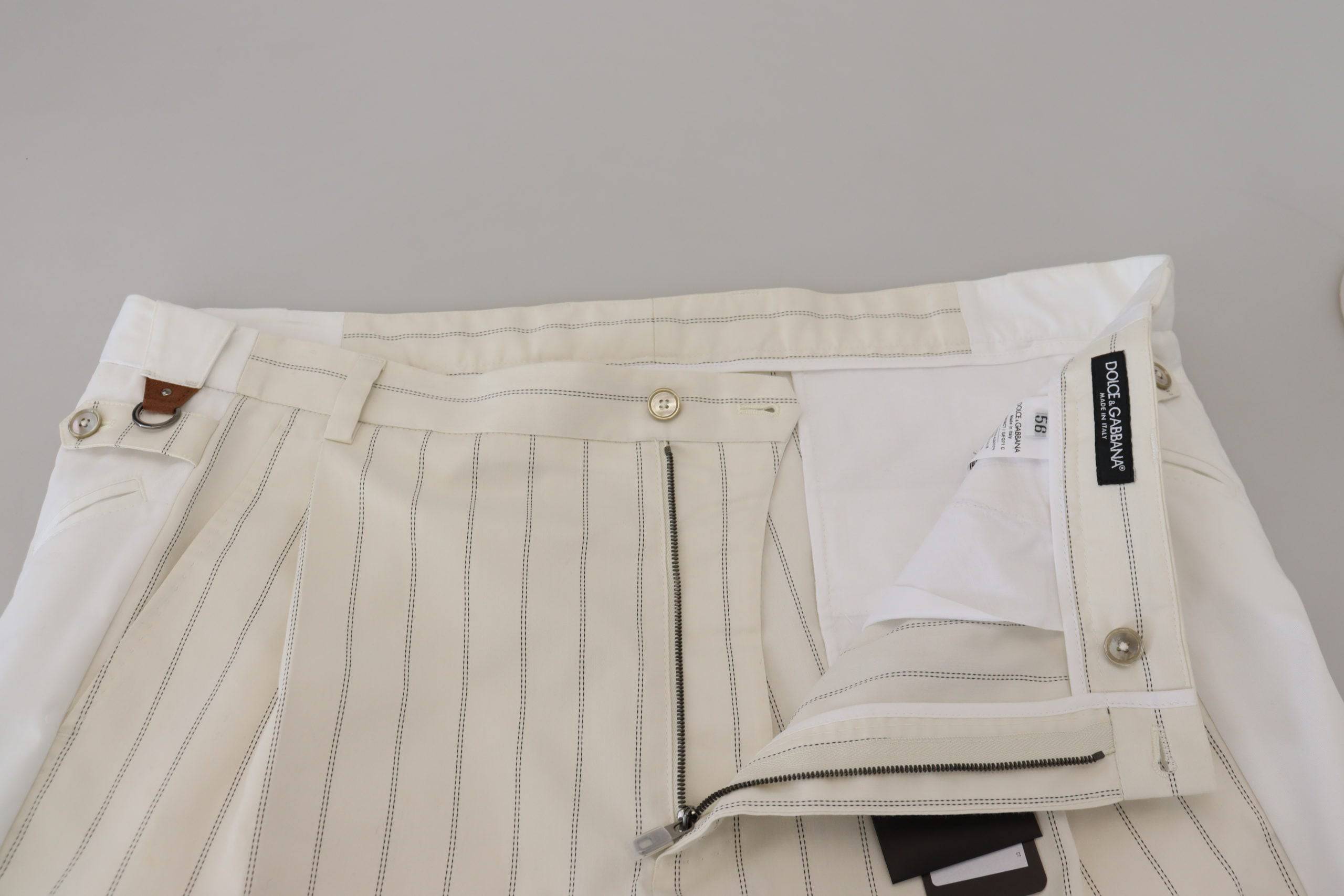 Pantalon formel blanc en coton à rayures de Dolce & Gabbana, style élégant et sophistiqué, vue de face.