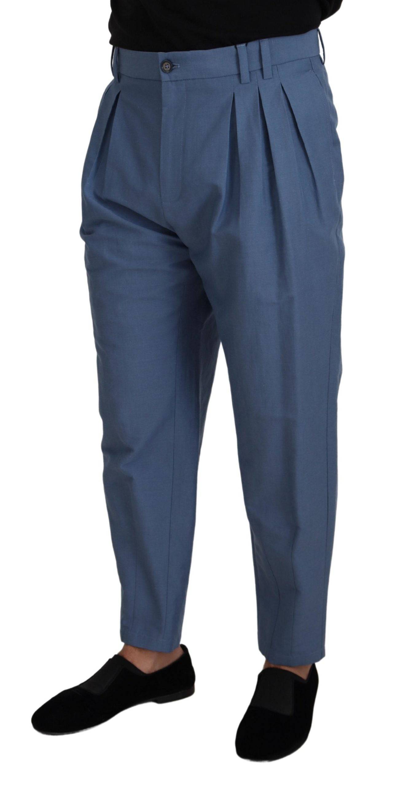 Pantalon chino formel en lin bleu Dolce & Gabbana, design élégant, vue de face avec poche et couture visible.
