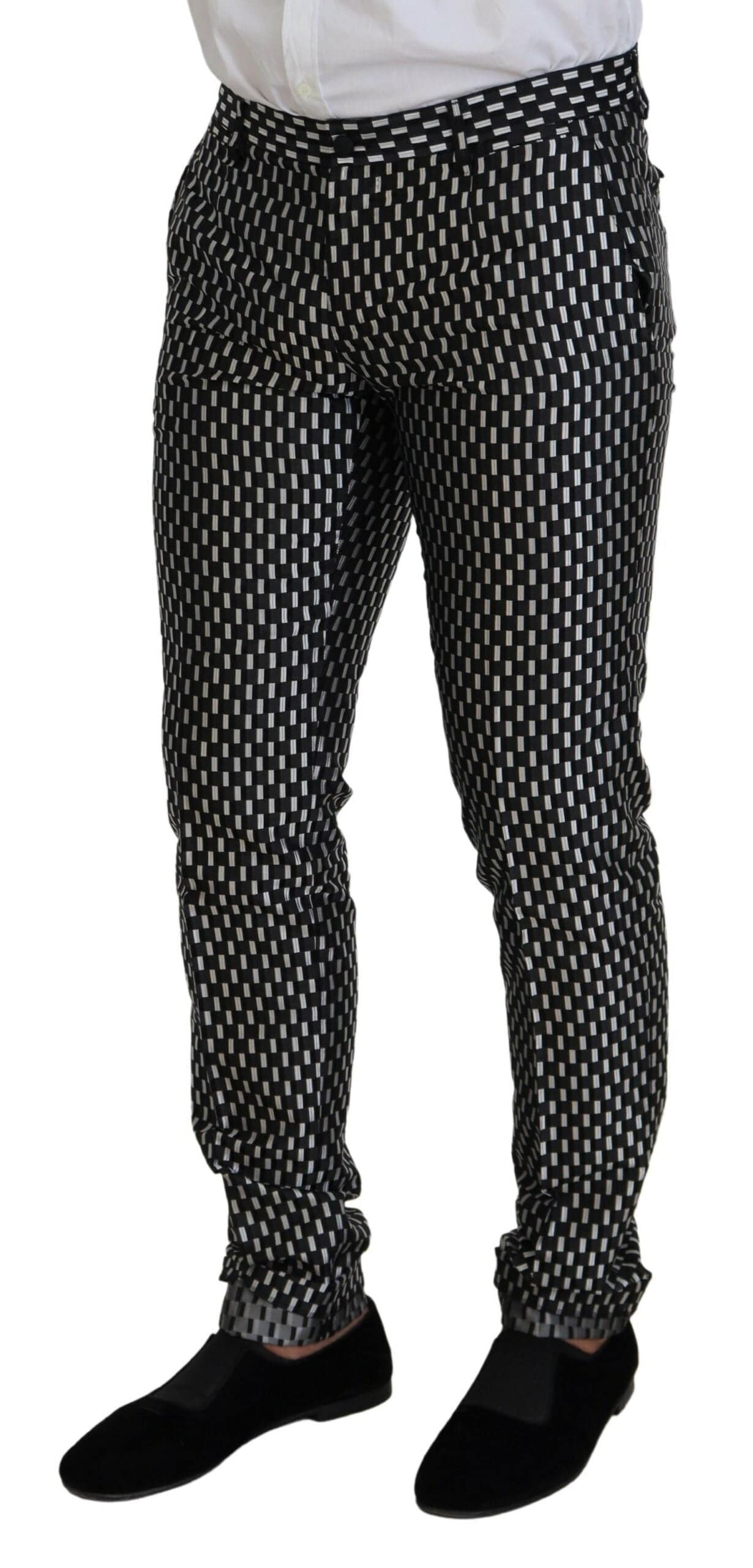 Costume slim fit en soie noir et blanc Dolce & Gabbana Martini, élégant et sophistiqué, visible en détail sur l'image.