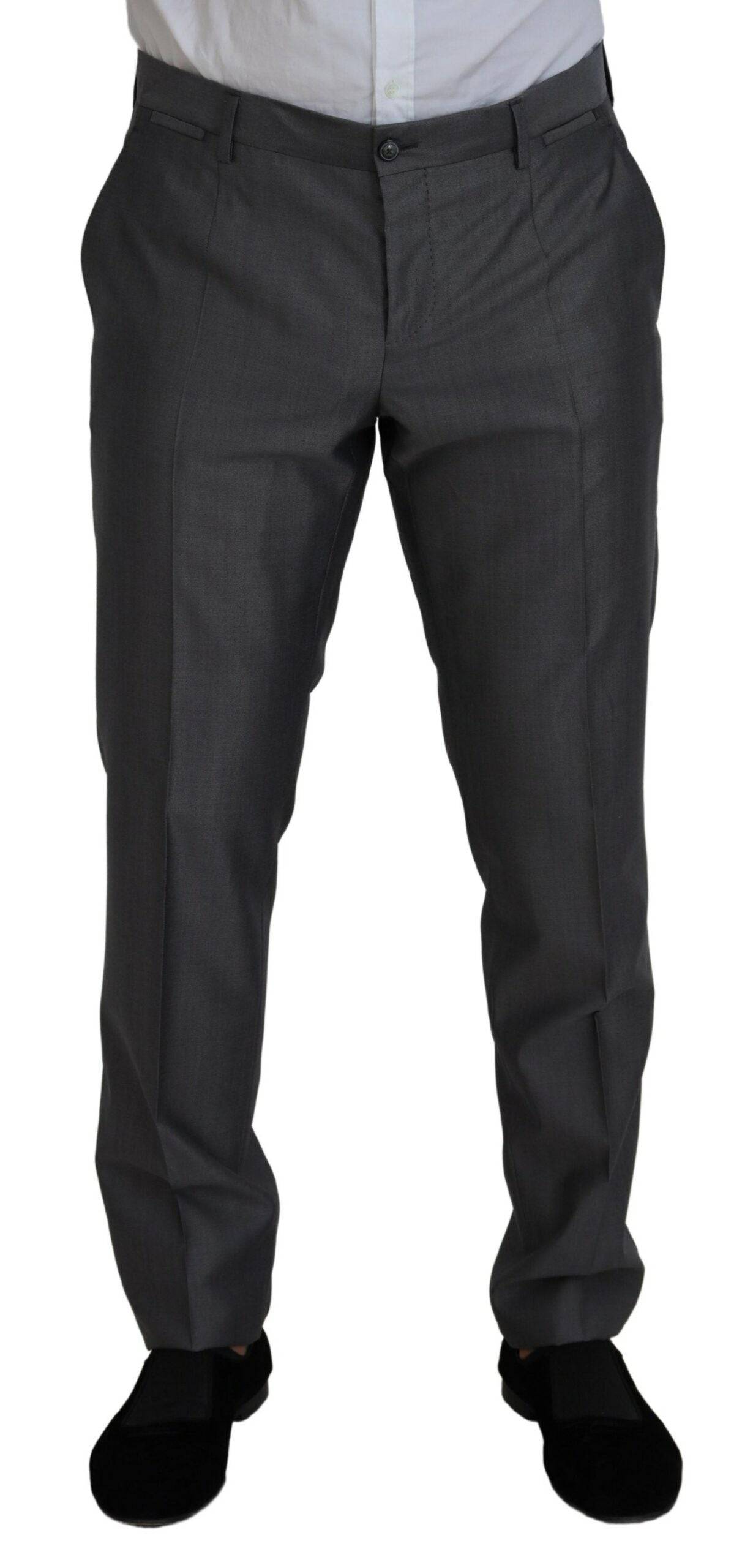 Costume gris Dolce & Gabbana Sicilia en 3 pièces, coupe slim fit, visible sur l'image.