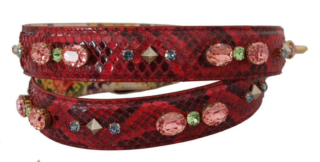 Sangle réversible en cuir exotique rouge avec cristaux pour sac à bandoulière Dolce & Gabbana, détails élégants et sophistiqués.