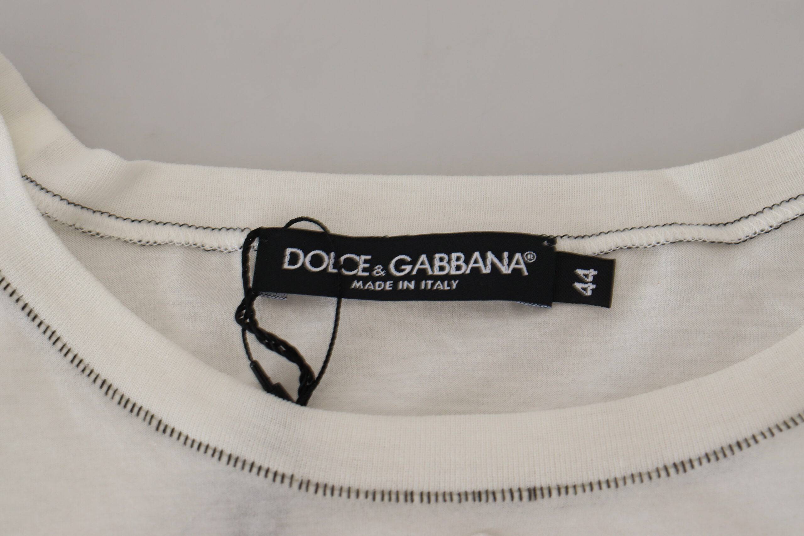 T-shirt homme Dolce & Gabbana à manches courtes blanches avec imprimé, style décontracté et logo visible.