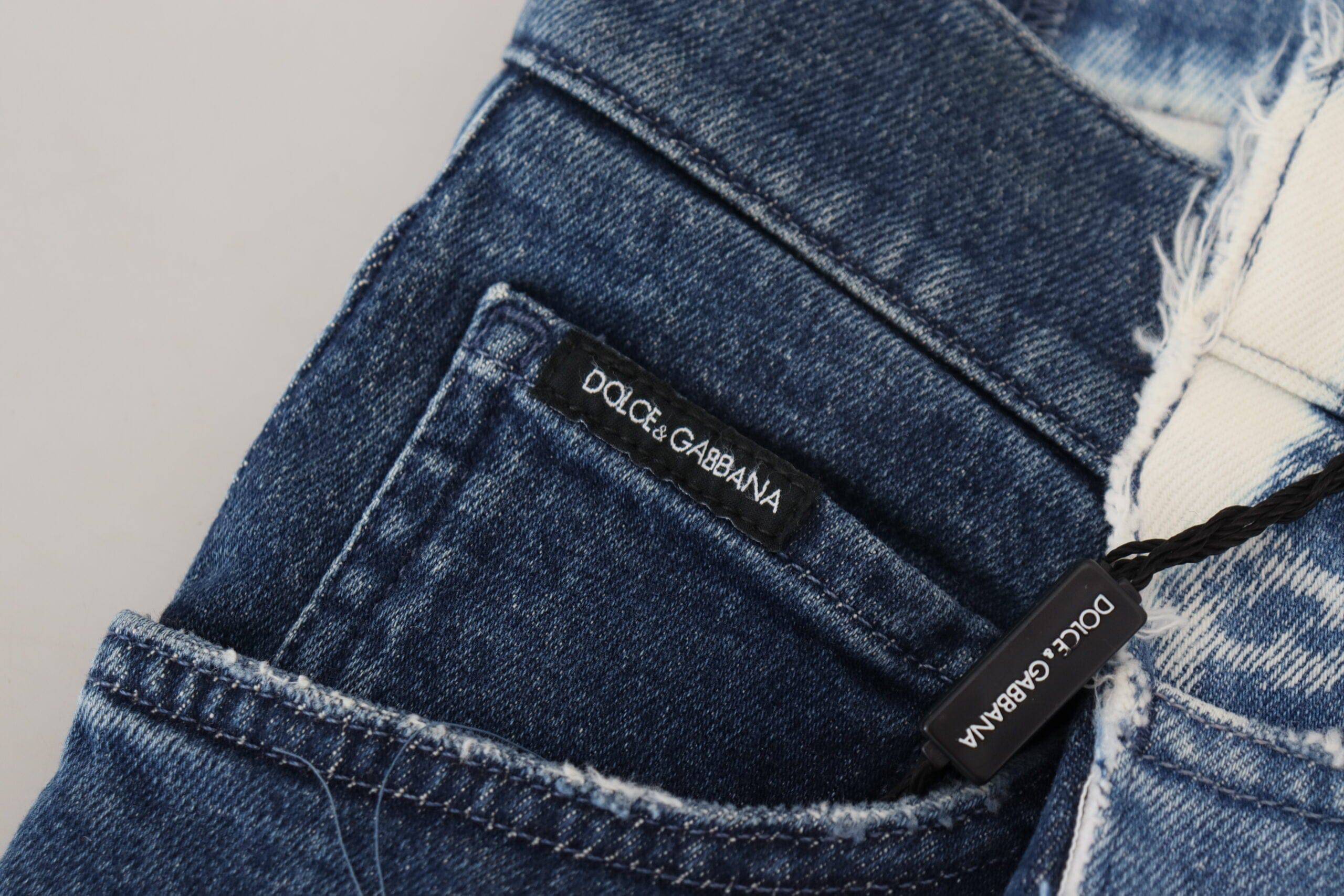 Jeans décontractés en denim coton bleu Dolce & Gabbana Ceasar, coupe ample et style élégant visible sur l'image.