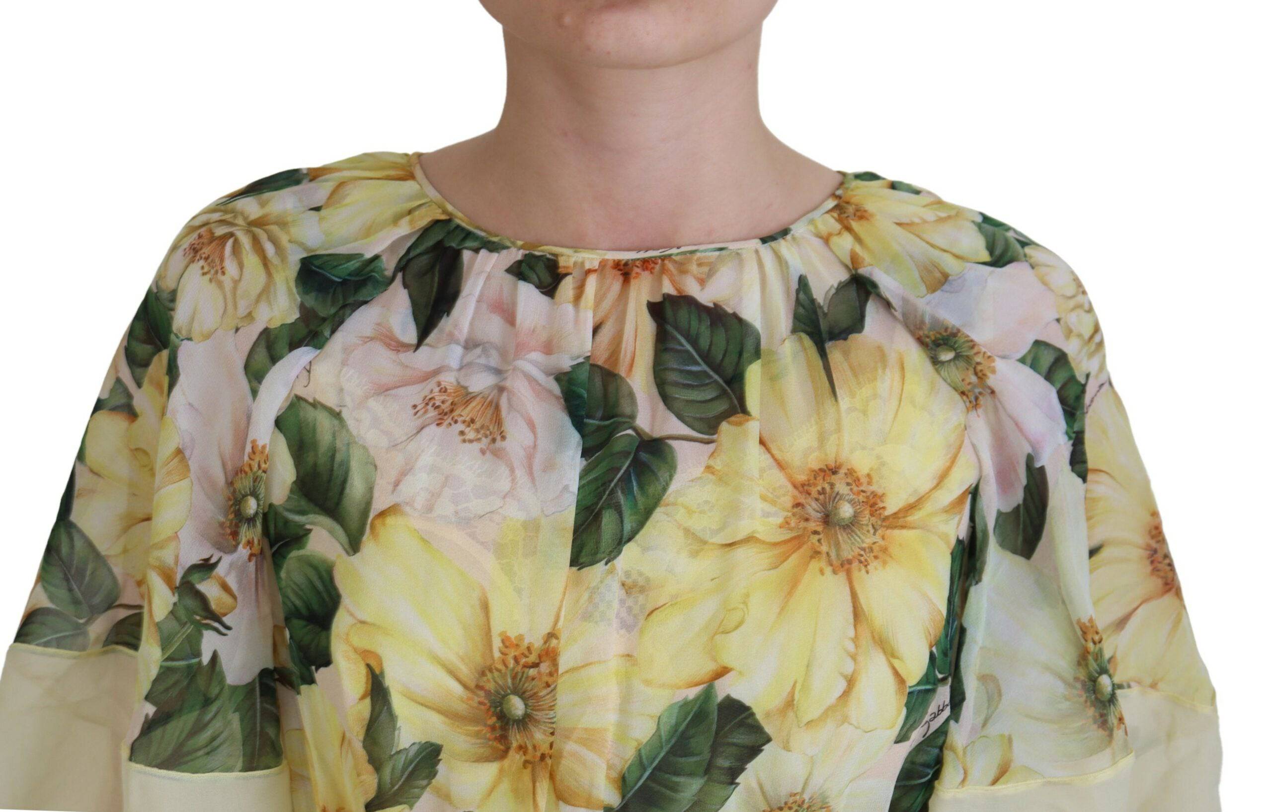 Robe longue en soie multicolore à fleurs de Dolce & Gabbana, style maxi avec motif floral élégant et sophistiqué.
