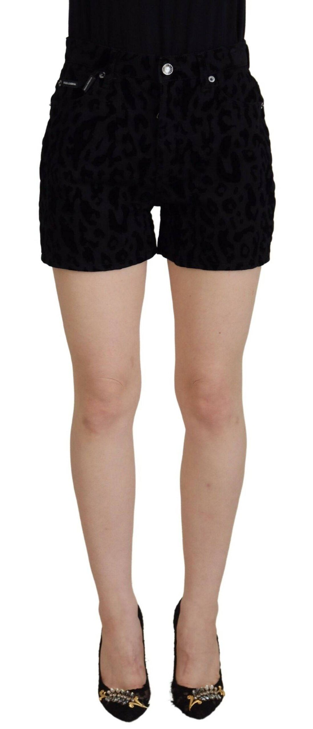 Shorts en denim noir Dolce & Gabbana, coton stretch, coupe taille haute, vêtement tendance pour femmes.