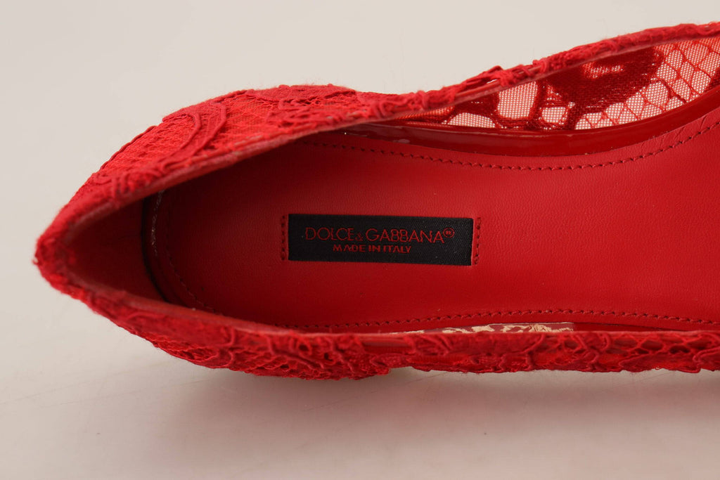 Chaussures Dolce & Gabbana Loafers Taormina rouges avec cristaux, flats élégants en cuir, vue de face