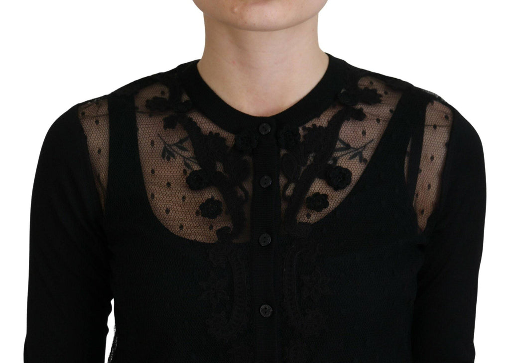 Cardigan noir en dentelle florale Dolce & Gabbana avec boutons, élégant et féminin, porté sur un mannequin.