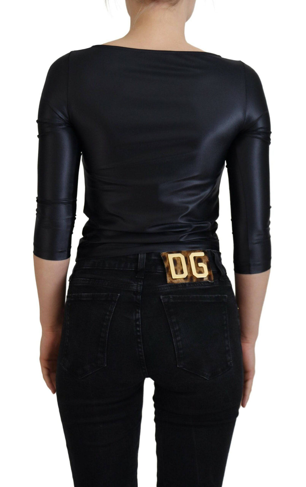 T-shirt noir en coton stretch Dolce & Gabbana avec décolleté ouvert et manches trois-quarts, ajusté et élégant.