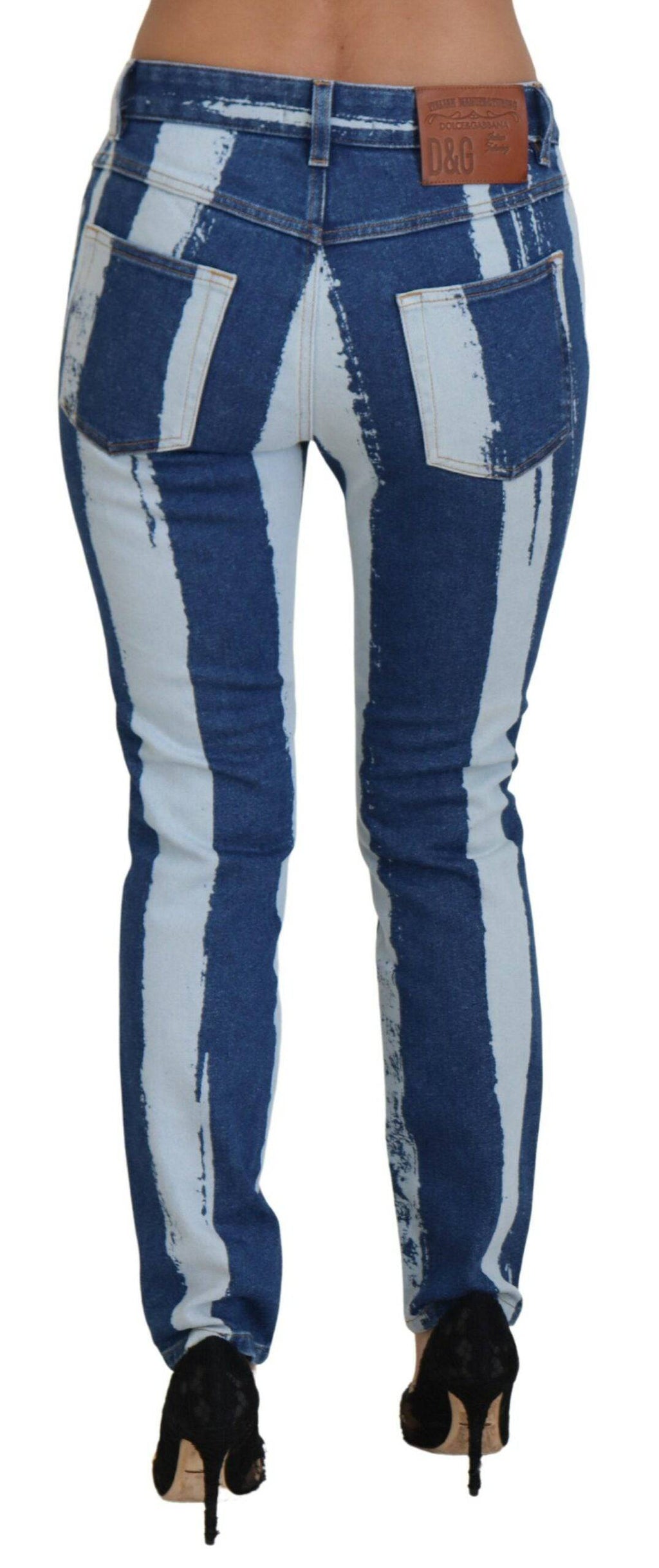 Jeans skinny en coton à rayures bleu cobalt de Dolce & Gabbana, style ajusté et tendance, visible en détail.