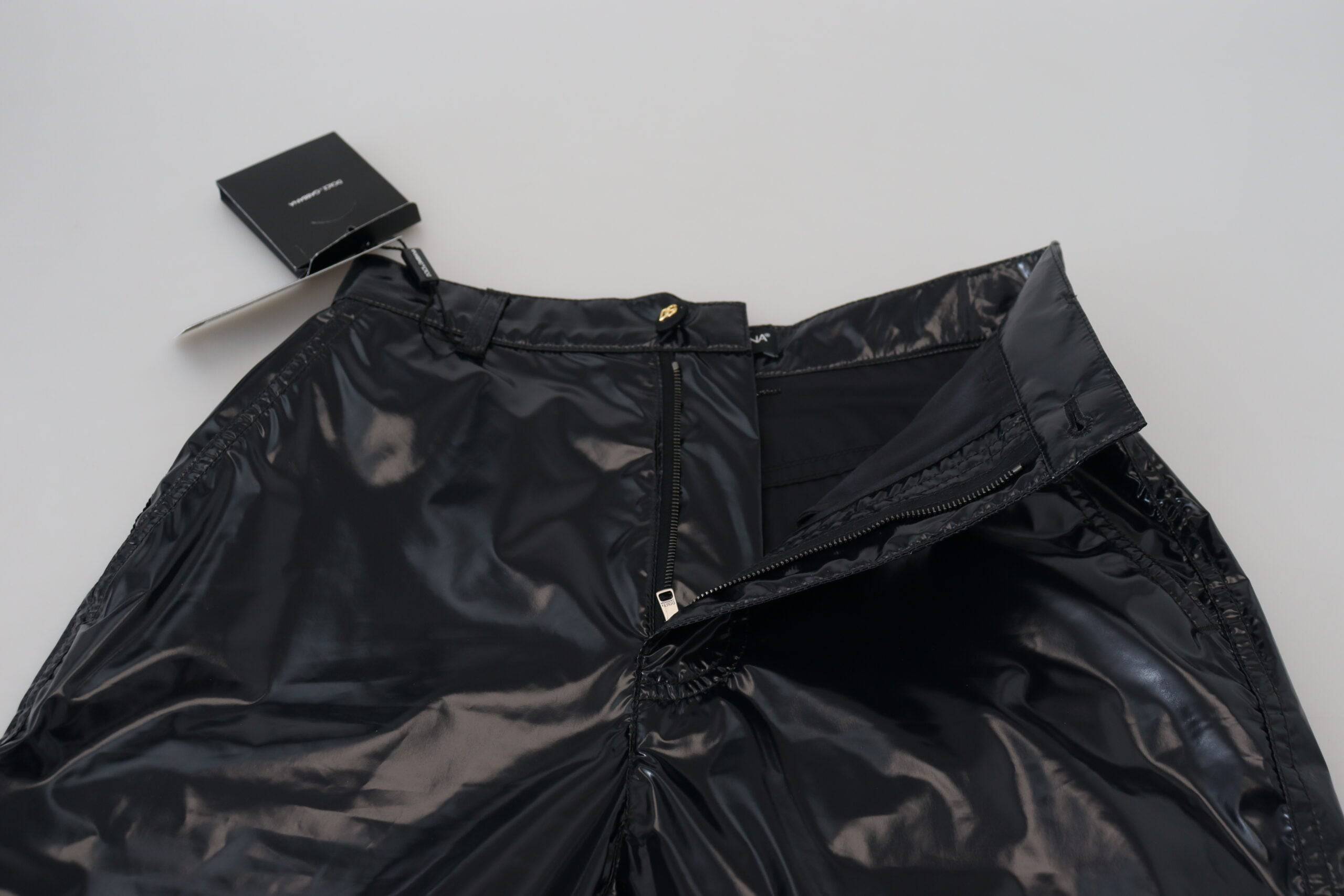 Pantalon skinny noir en nylon à taille haute de Dolce & Gabbana, coupe ajustée et style élégant.