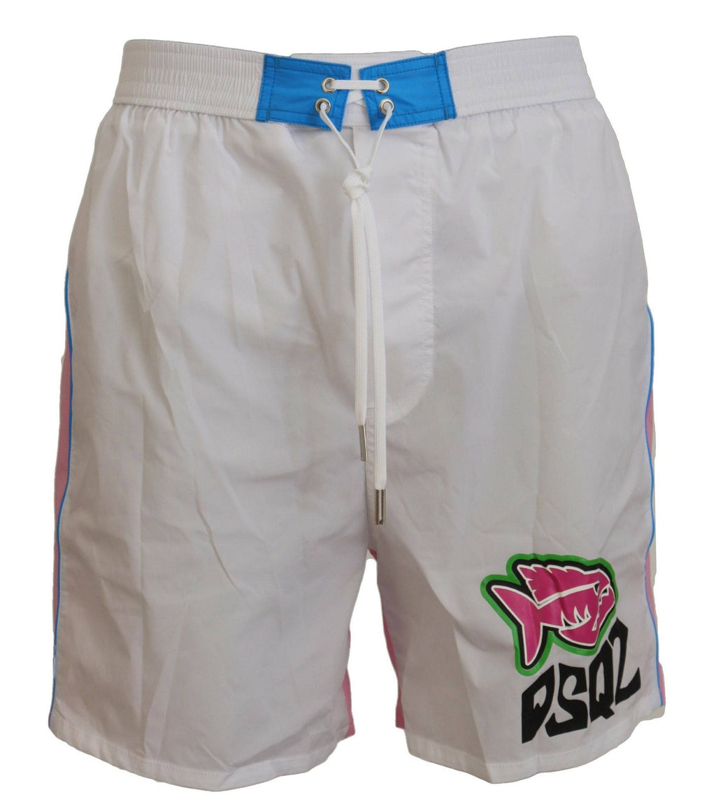 Shorts de bain hommes Dsquared² blancs avec logo rose et blanc, vêtement de plage léger et confortable.