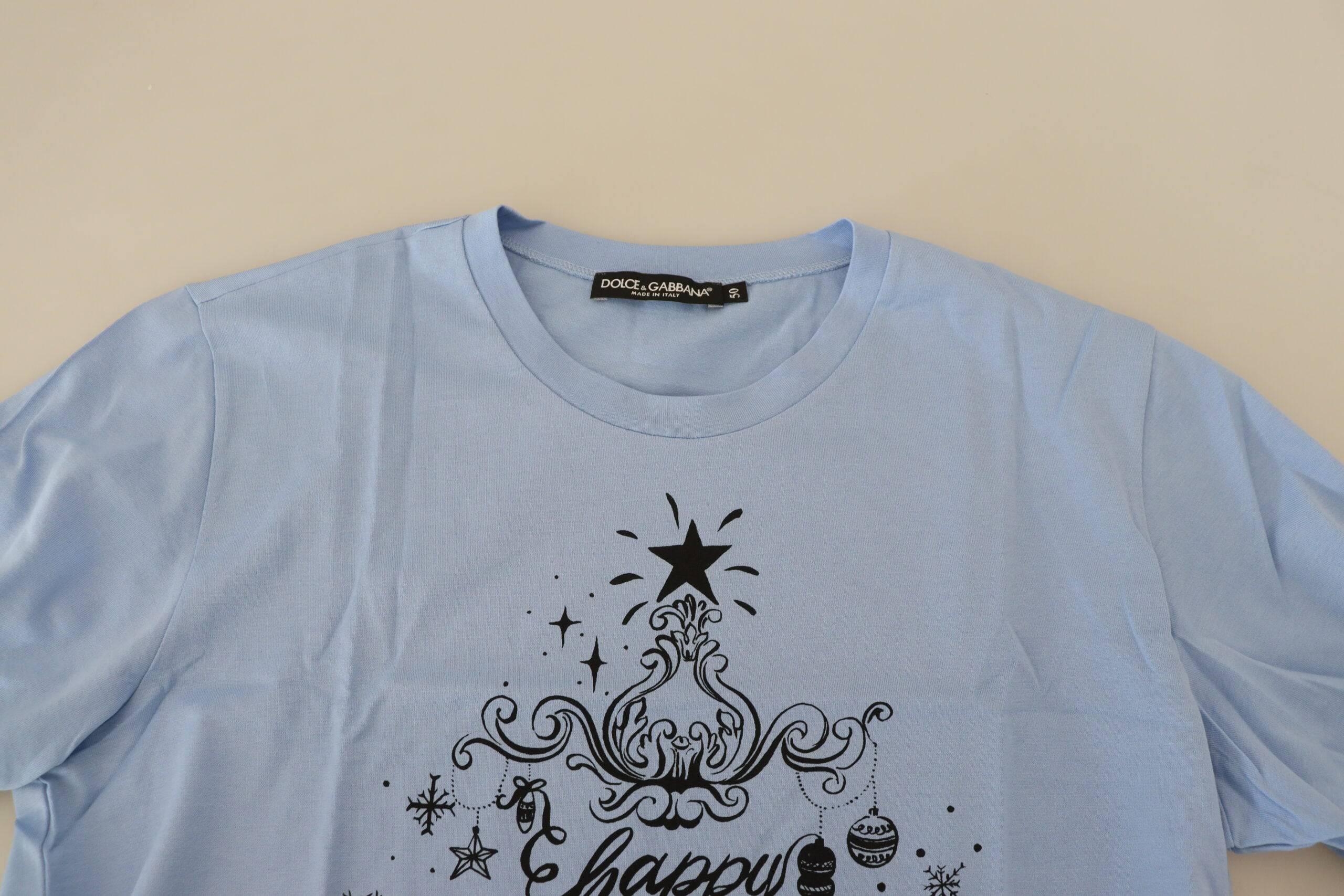 T-shirt en coton Light Blue Happy New Year 2017 de Dolce & Gabbana, design coloré et confortable, vue frontale.