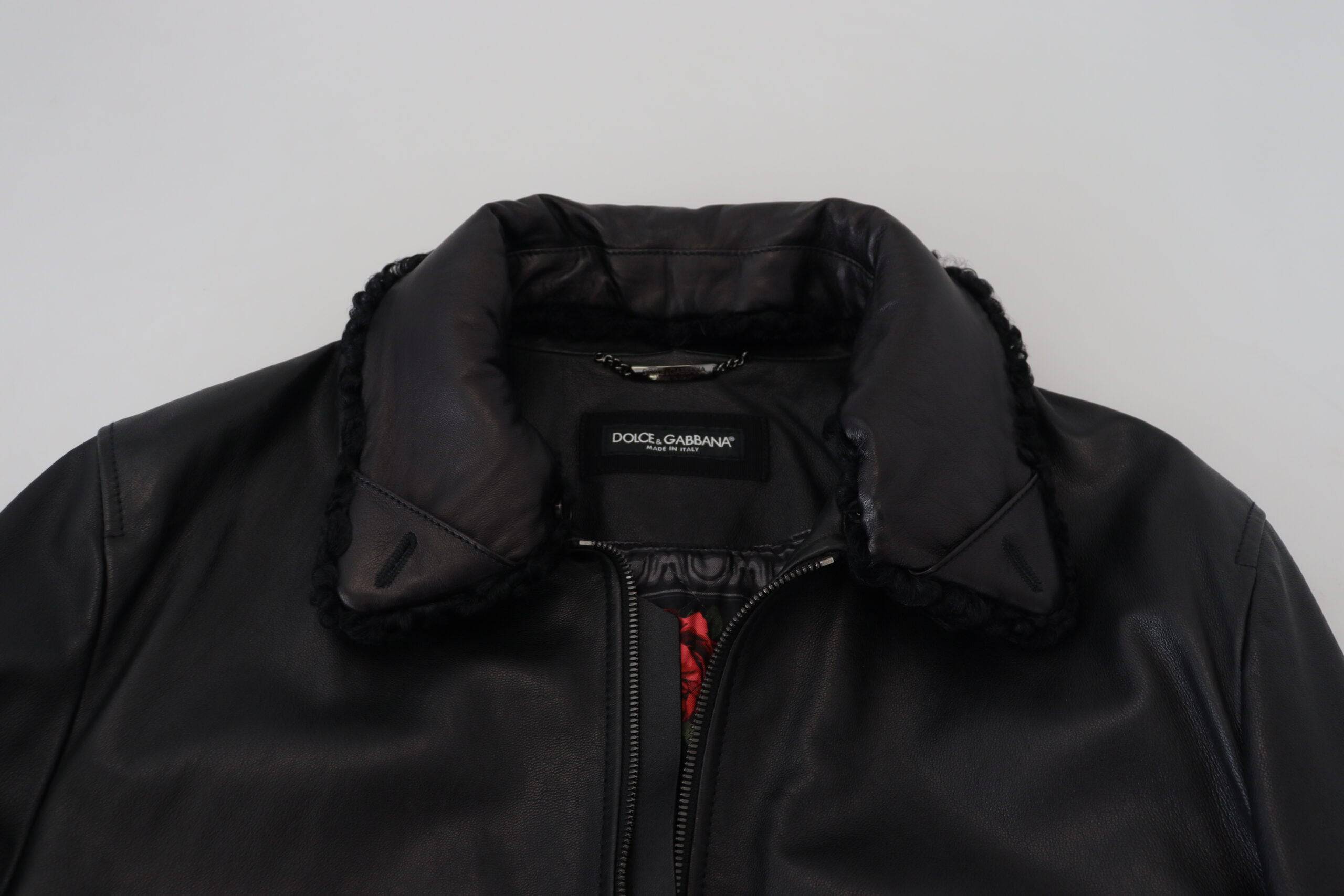 Manteau homme Dolce & Gabbana en cuir d'agneau noir avec col, veste élégante et sophistiquée, vue de face.