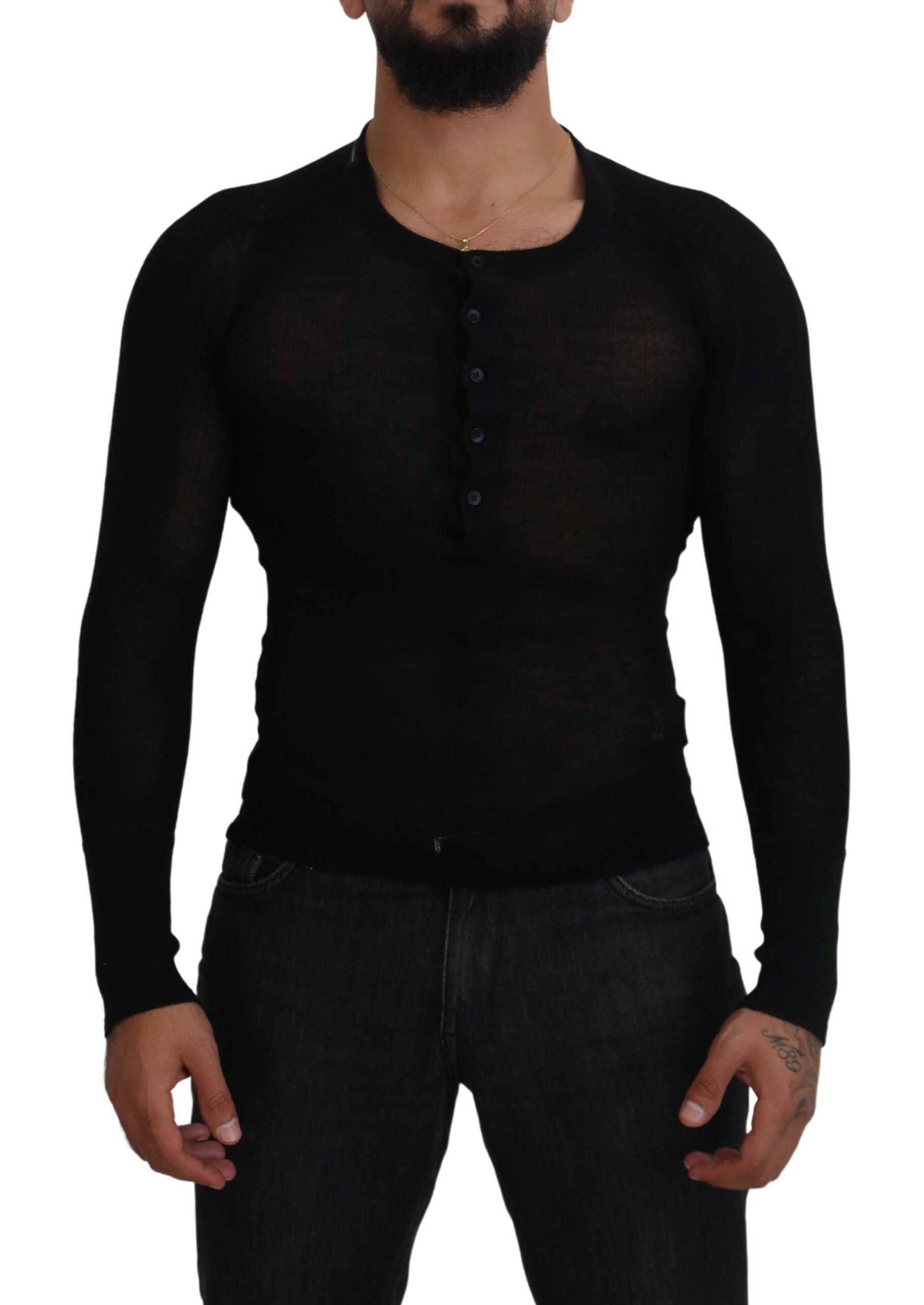 Pull en cachemire noir Dolce & Gabbana avec boutons, vue de face, détails du tissu et style élégant.