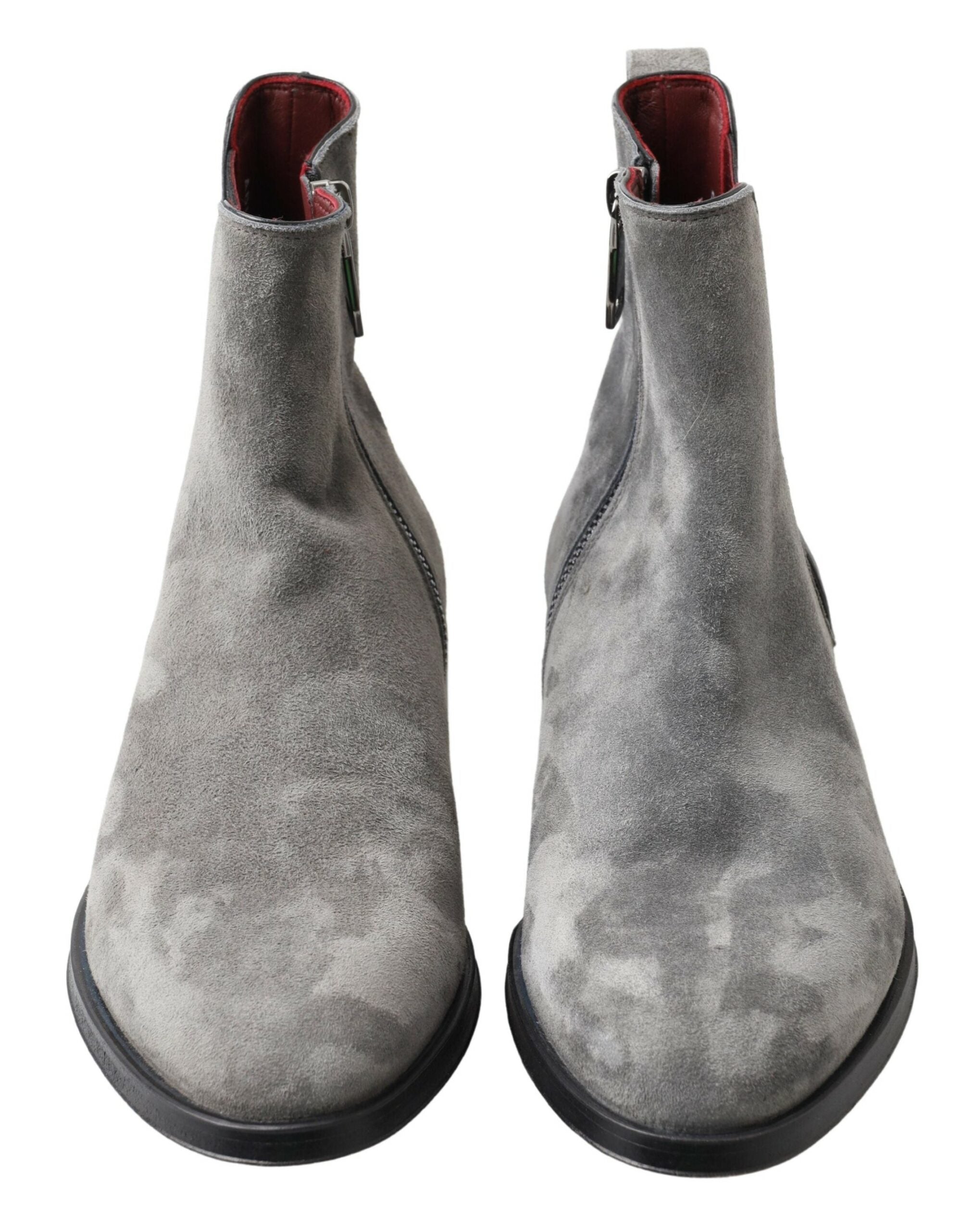 Bottes élégantes en cuir gris pour homme de Dolce & Gabbana, ankle boots avec design sophistiqué et finition soignée.