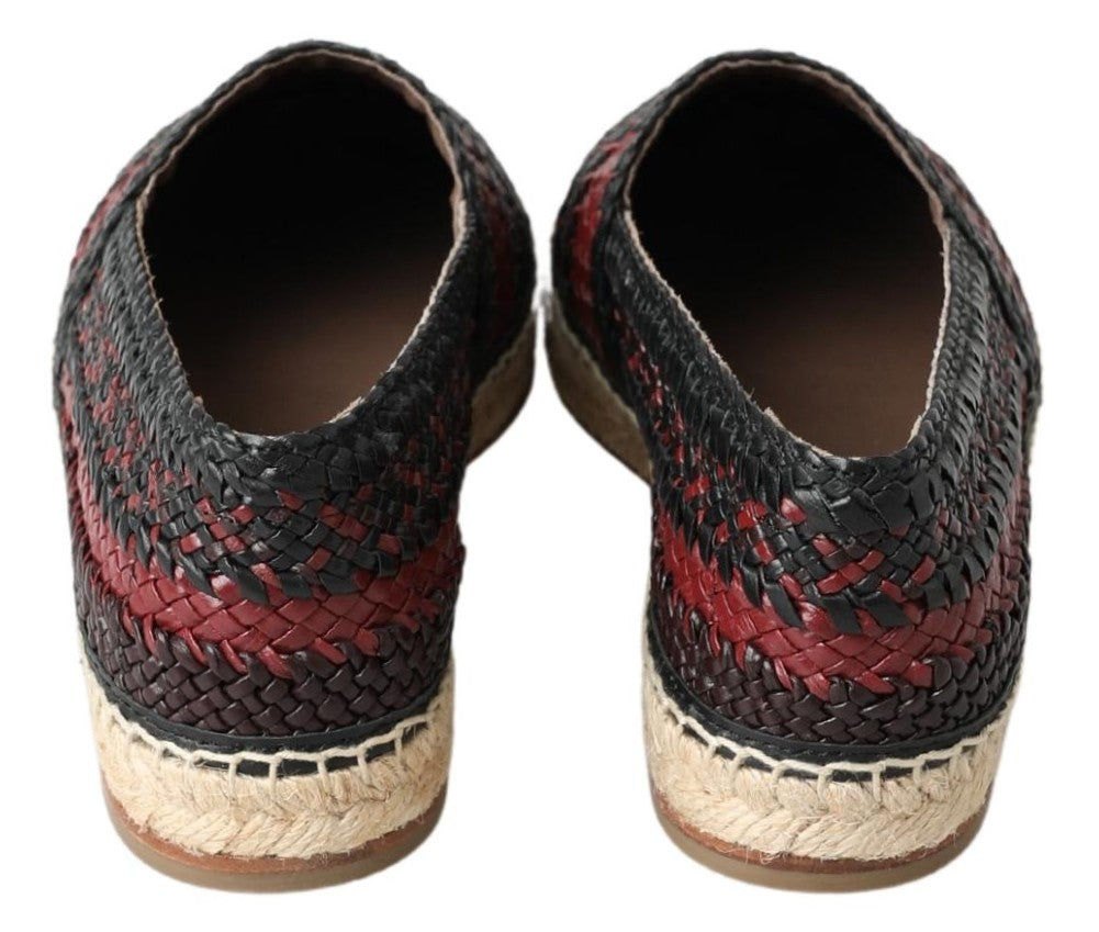 Chaussures espadrilles en cuir de buffle noir et bordeaux de Dolce & Gabbana, élégantes et confortables.