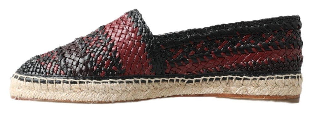 Chaussures espadrilles en cuir de buffle noir et bordeaux de Dolce & Gabbana, style élégant et confortable.