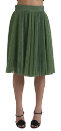 Jupe longue plissée à taille haute en métal vert de Dolce & Gabbana, silhouette élégante et tendance.