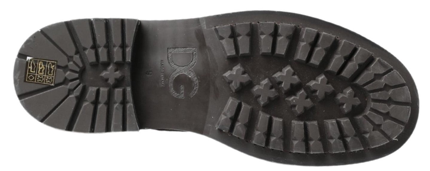 Bottes en cuir noir et gris Dolce & Gabbana, mi-mollet, pour femmes, visibles sur fond blanc.