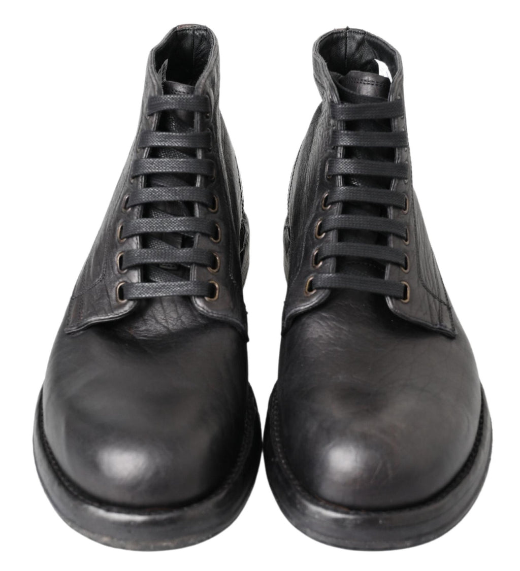 Bottes en cuir noir Dolce & Gabbana Horse Perugino avec détails élégants, vue de profil sur fond blanc