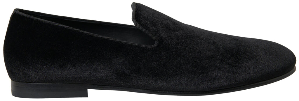 Chaussures formelles en velours noir Dolce & Gabbana, mocassins élégants pour homme avec finition soignée.