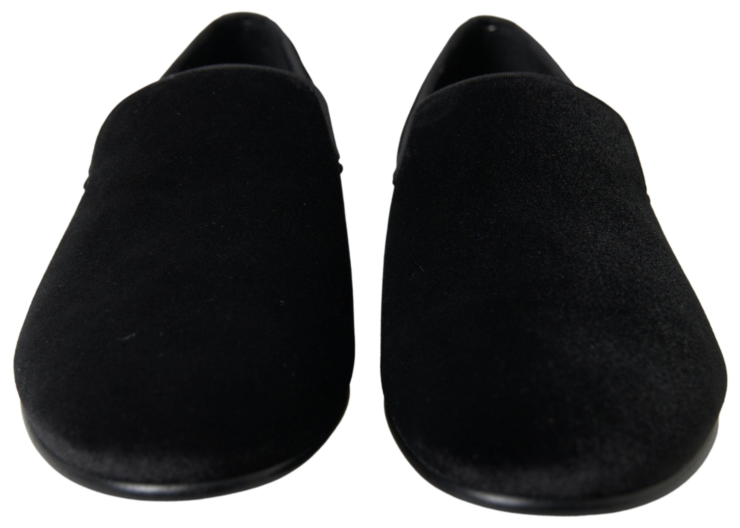 Chaussures formelles en velours noir Dolce & Gabbana, loafers élégants avec finition sophistiquée.