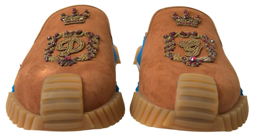 Sandales Dolce & Gabbana NS1 en daim marron avec logo couronne, style élégant et confortable pour l'été.