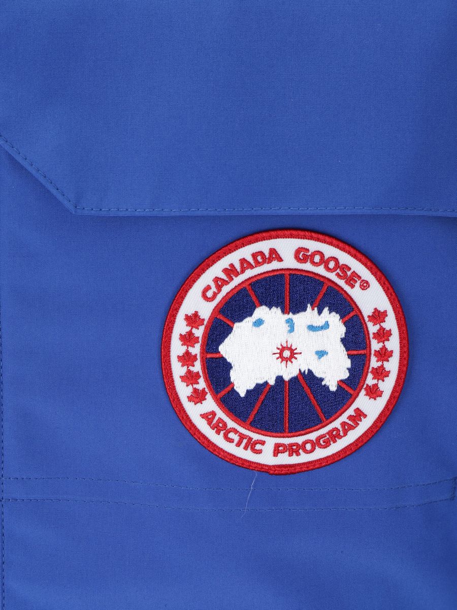Canada Goose Expedition Parka – Royalblau, die Verbindung von Luxus und Extravaganz