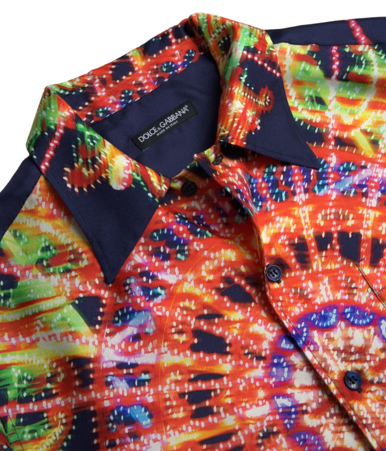 Chemise pour homme Dolce & Gabbana en soie avec motif multicolore Luminarie, style élégant et tissu fluide.