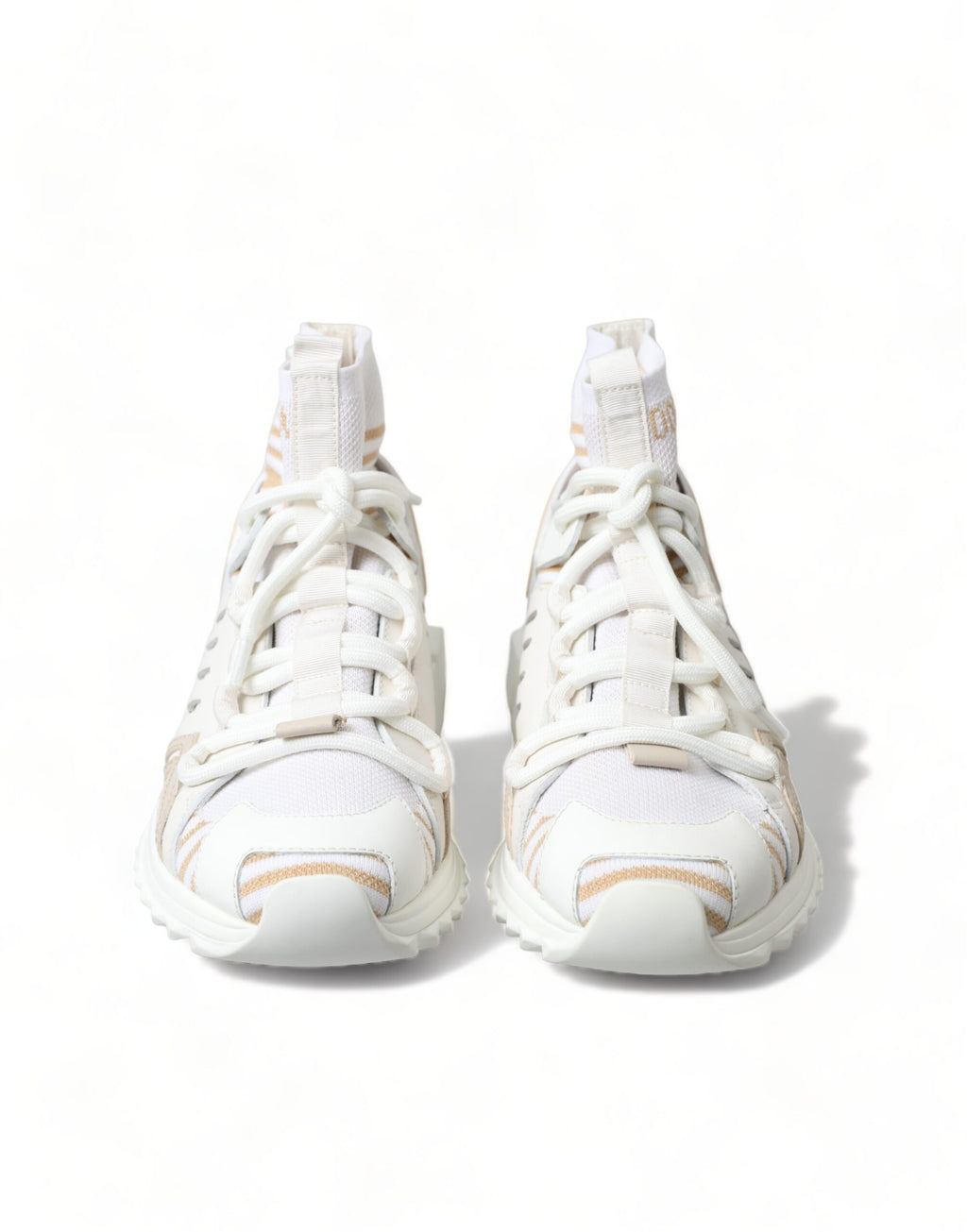Chaussures sneakers Dolce & Gabbana Sorrento blanches et beiges, mode élégante et confortable, vue de face.