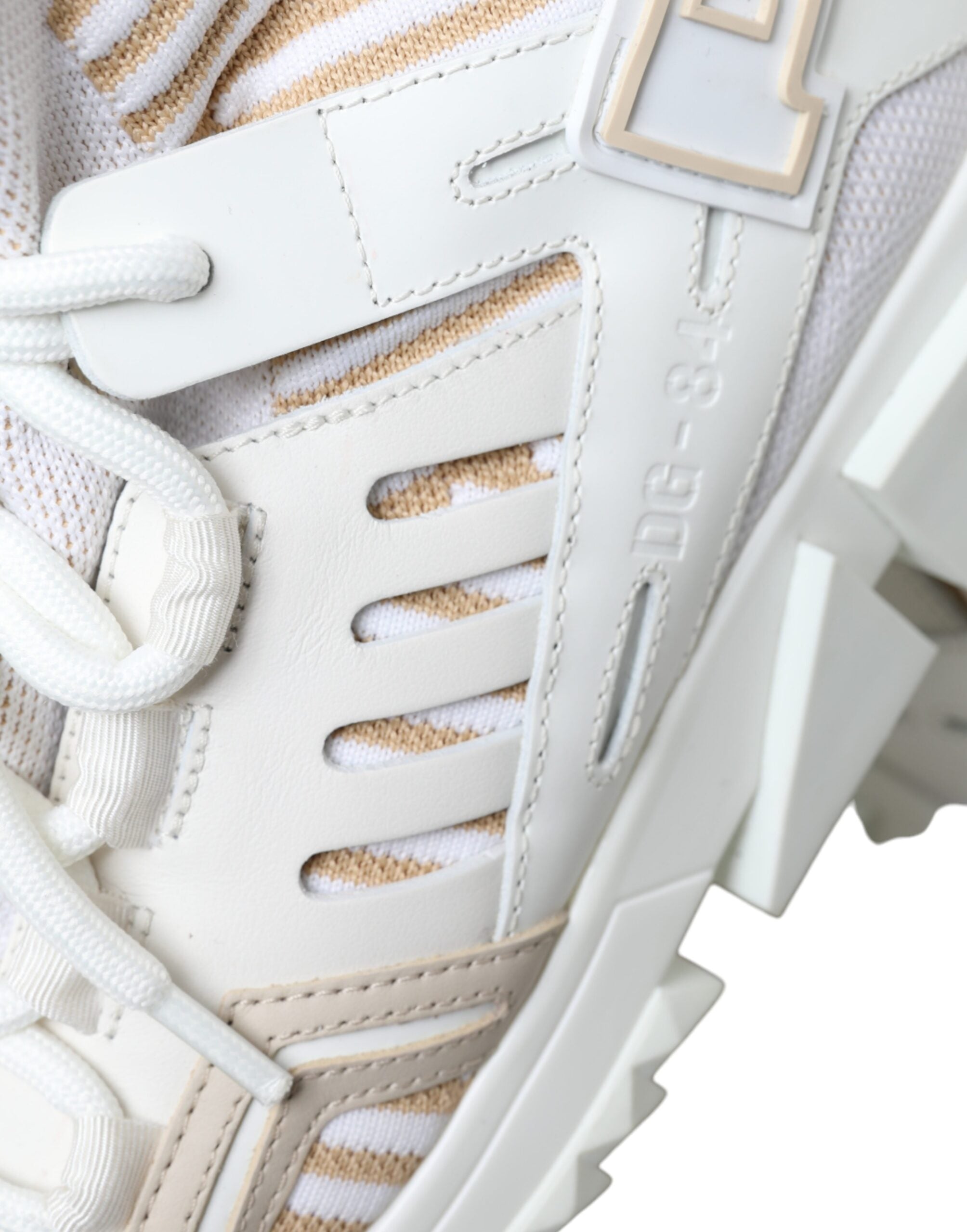 Chaussures sneakers Sorrento blanches et beiges de Dolce & Gabbana, chaussures élégantes pour femme.