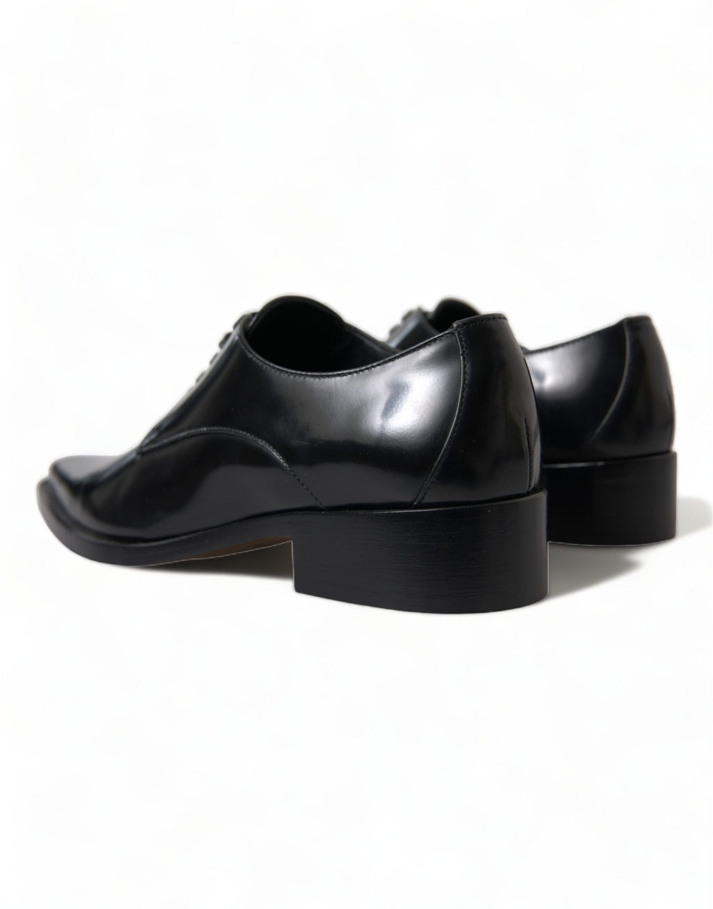 Chaussures plates noires en cuir Dolce & Gabbana avec lacets, chaussures formelles élégantes pour femmes.