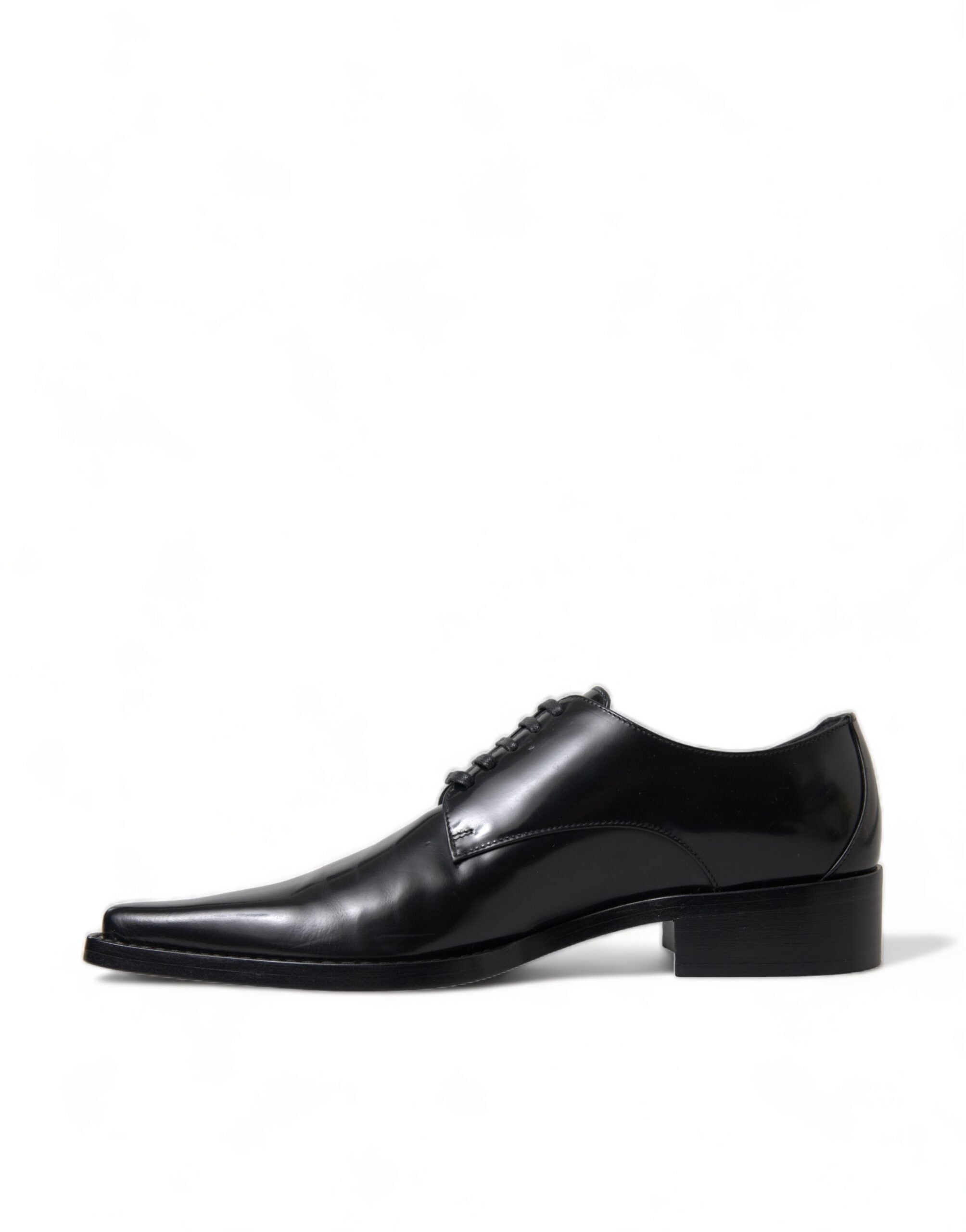 Chaussures plates noires en cuir Dolce & Gabbana, mocassins formels à lacets élégants, vues de face.