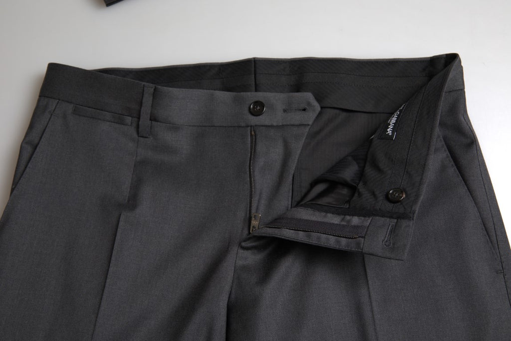 Costume gris Dolce & Gabbana Sicilia à double boutonnage, ensemble deux pièces élégant et sophistiqué.