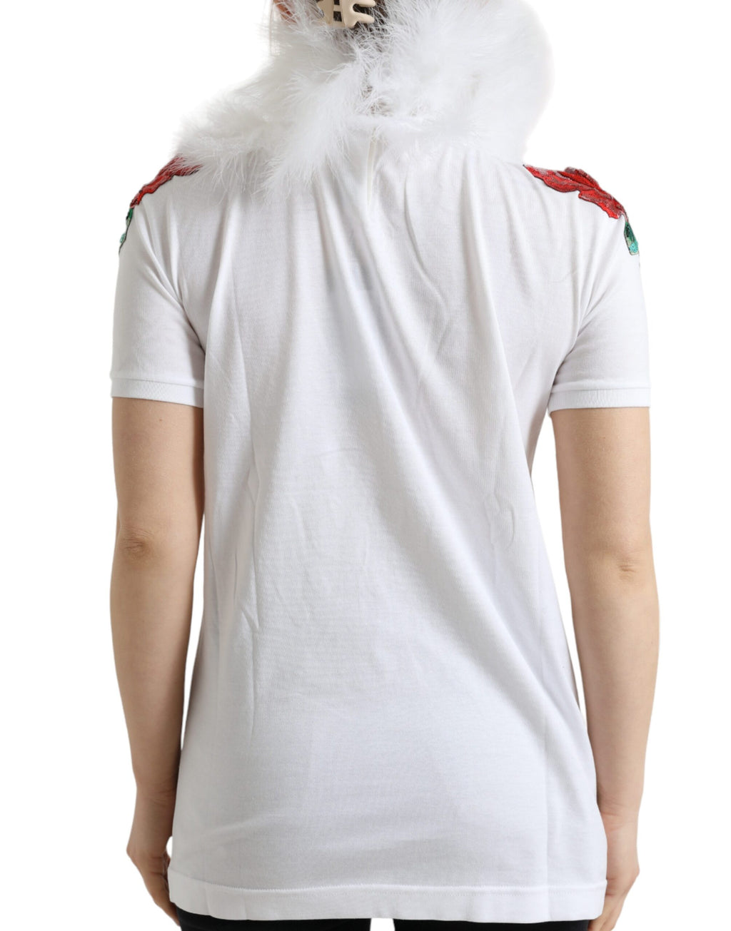 T-shirt blanc en coton Dolce & Gabbana avec sequins de Noël et détails en fourrure, mode festive élégante.