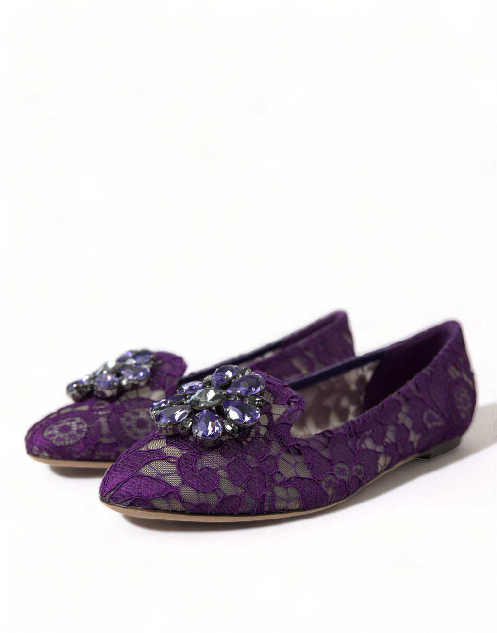 Chaussures plates en dentelle violette Dolce & Gabbana Vally Taormina ornées de cristaux.