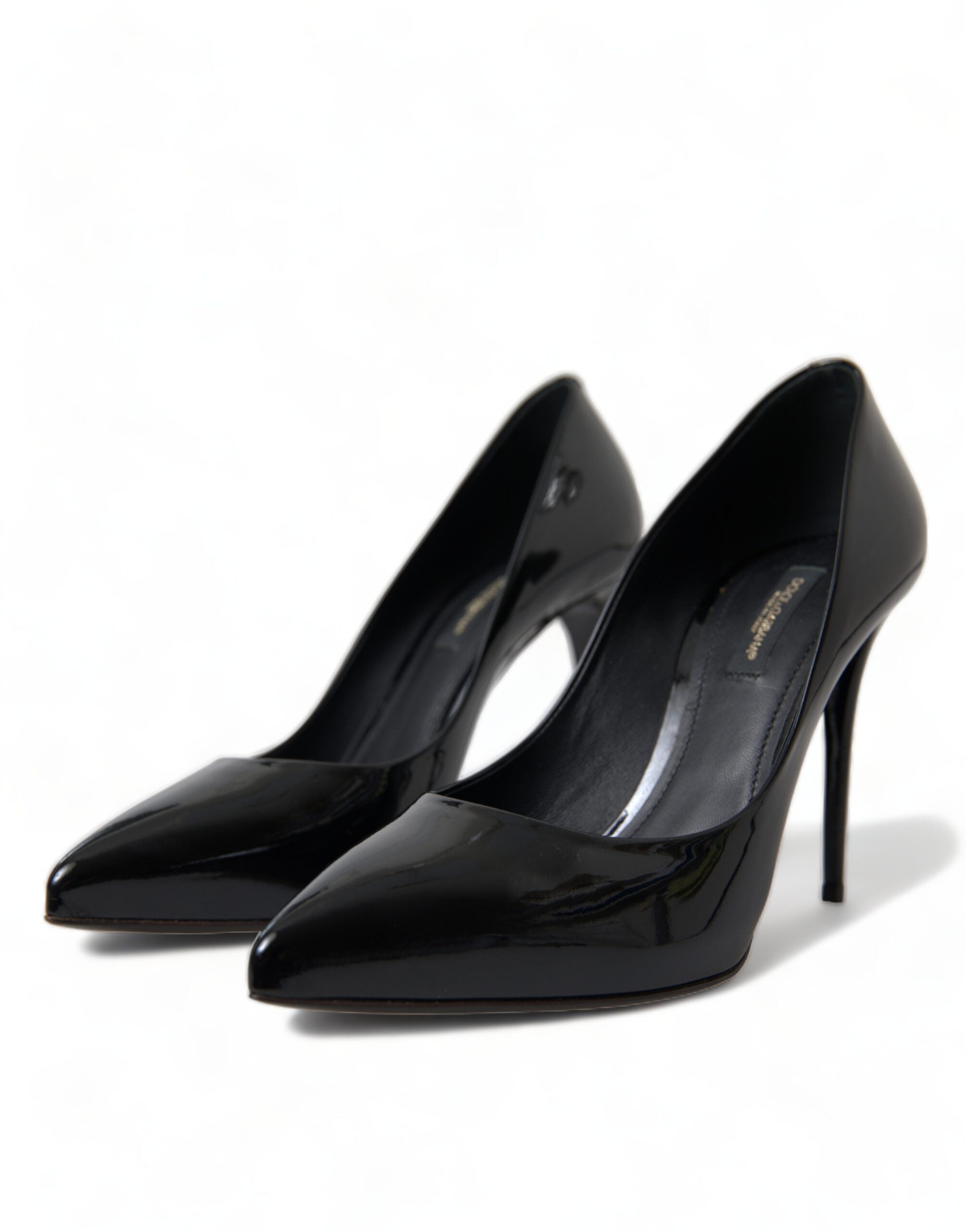 Chaussures à talons Dolce & Gabbana en cuir verni noir, élégantes et sophistiquées, pour femmes.