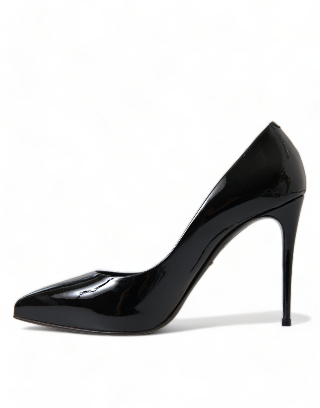 Escarpins en cuir verni noir Dolce & Gabbana avec talons hauts, style élégant et sophistiqué.
