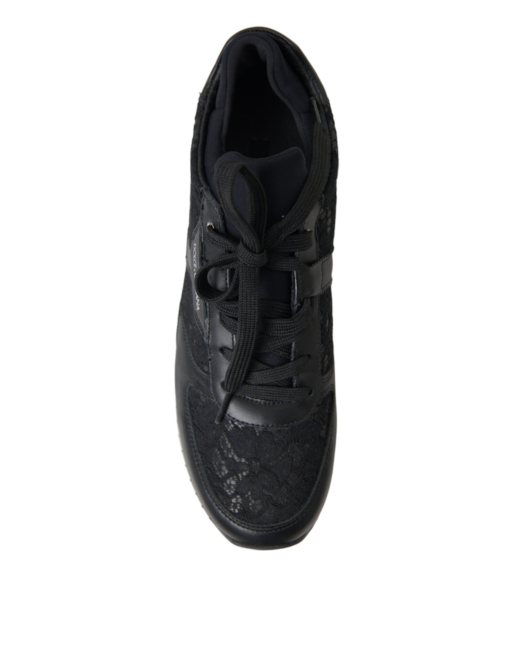 Chaussures sneakers en cuir noir avec dentelle florale Dolce & Gabbana, style élégant et féminin.