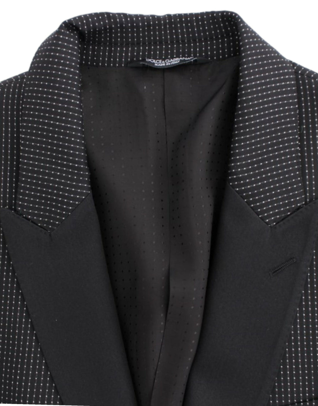 Blazer noir en laine slim Dolce & Gabbana Martini, coupe élégante et moderne, détail de finition sur le col et les boutons.