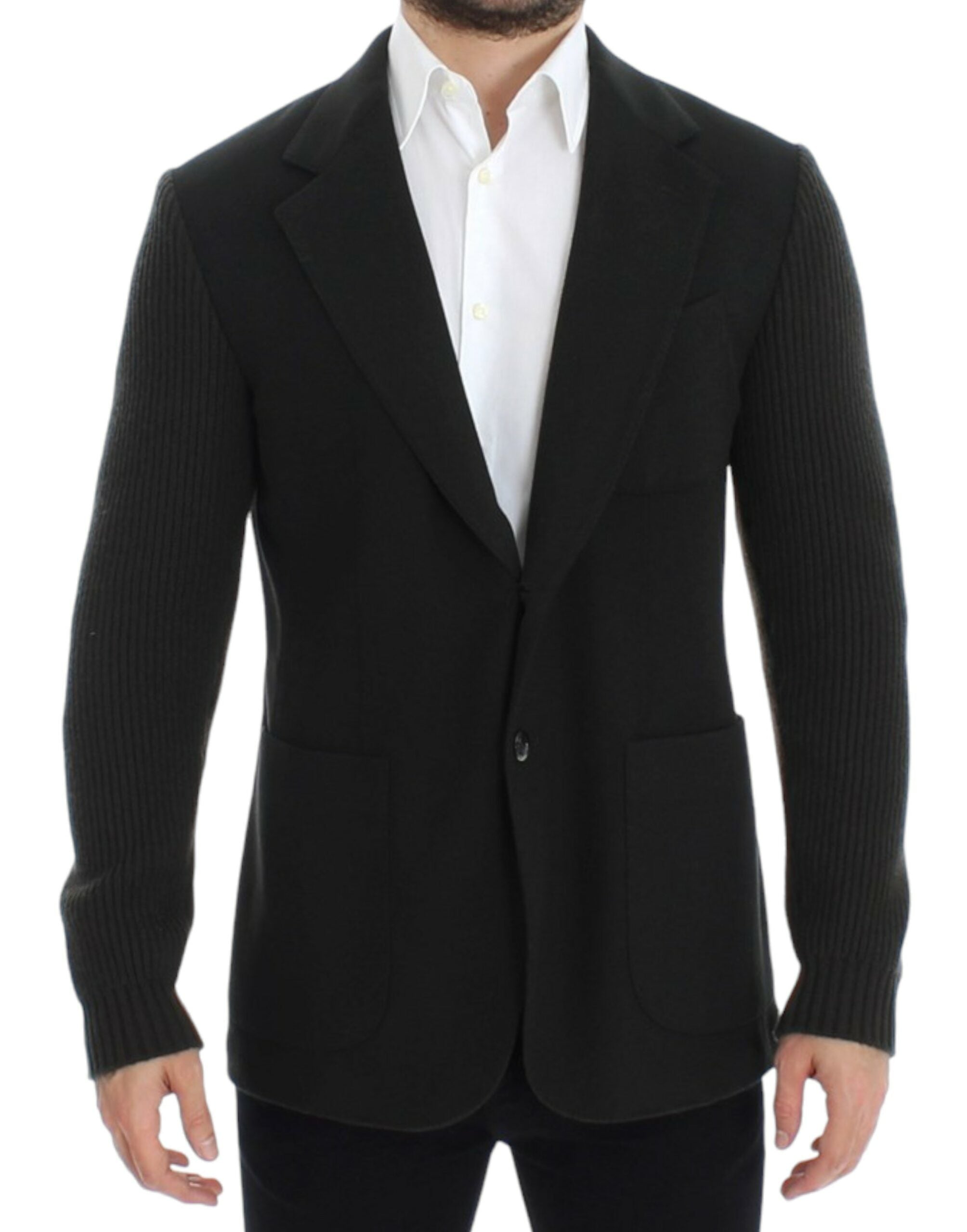 Blazer en cachemire vert Dolce & Gabbana avec deux boutons, élégant et sophistiqué, porté sur un mannequin.
