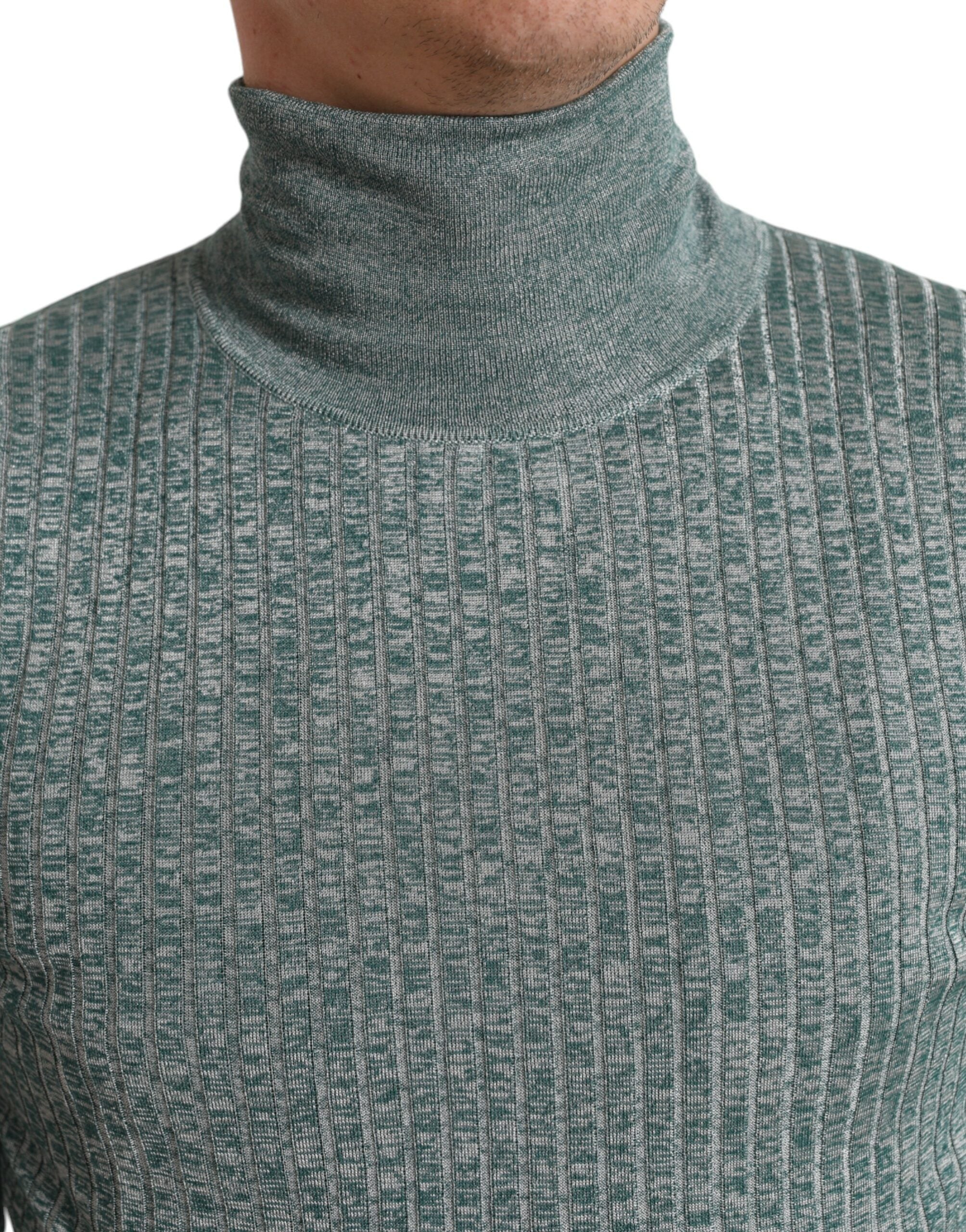 Pull à col roulé en polyester vert de Dolce & Gabbana, pull-over élégant avec coupe ajustée et texture douce.