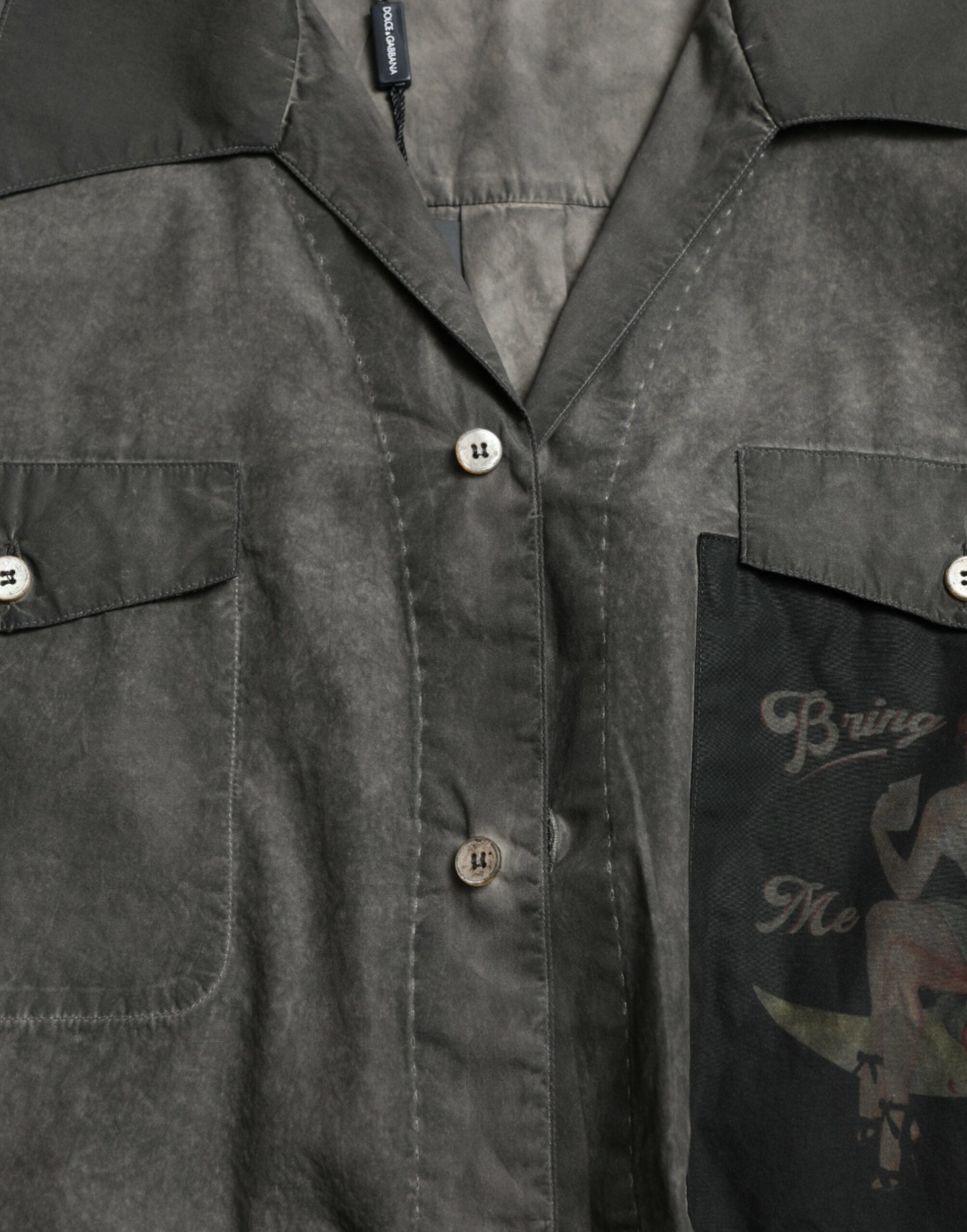 Chemise homme Dolce & Gabbana en coton gris foncé à manches longues et col, vue de face.